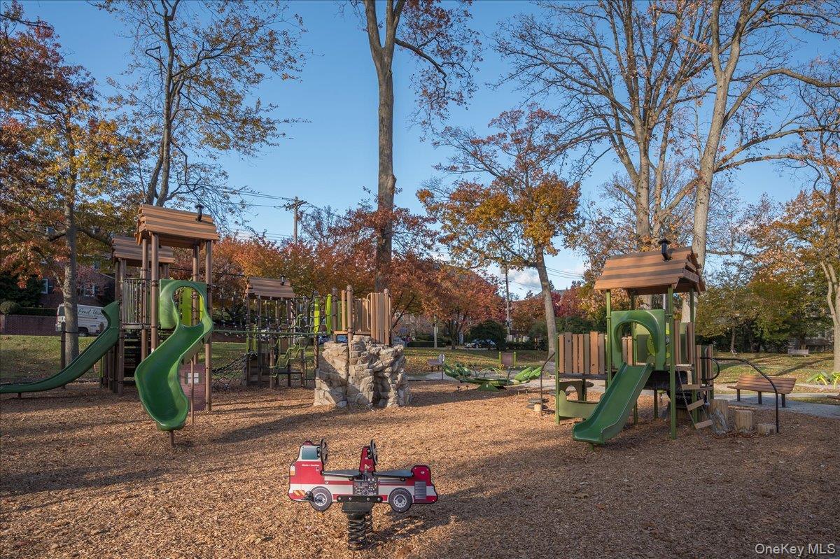 1815 Palmer Avenue # 2V, Larchmont, NY 10538