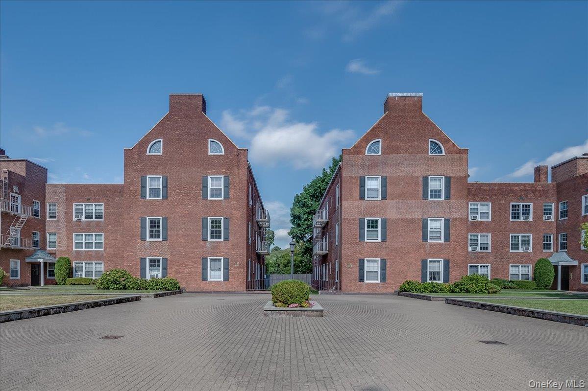 1815 Palmer Avenue # 2V, Larchmont, NY 10538