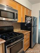 100 West 57th Street # 2G, New York (Manhattan), NY 10019