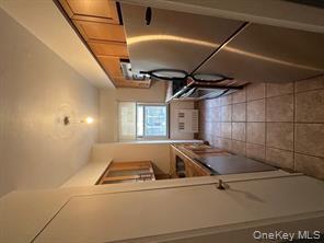 100 West 57th Street # 2G, New York (Manhattan), NY 10019