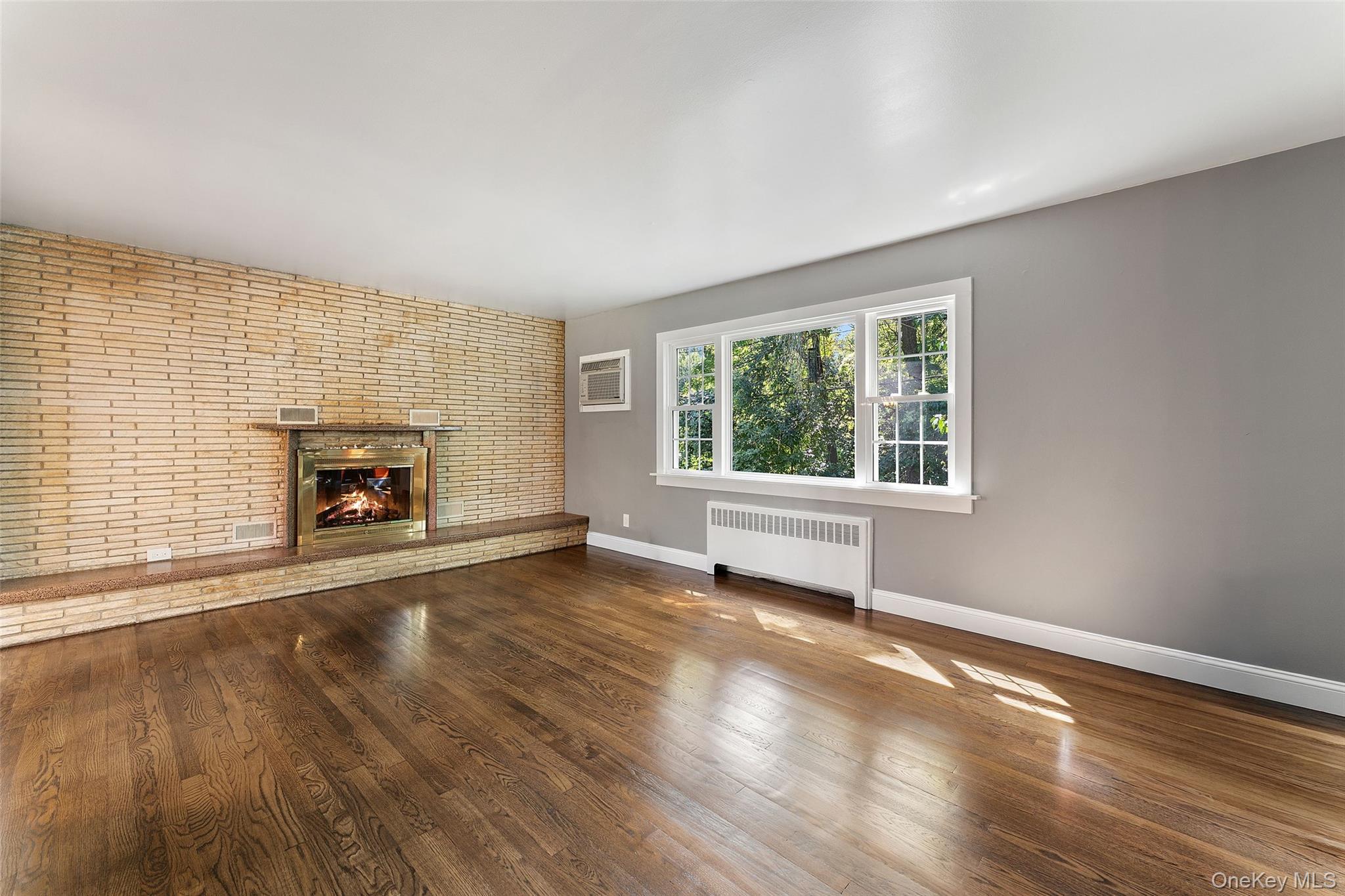 16 Bryn Mawr Parkway, Bronxville, NY 10708