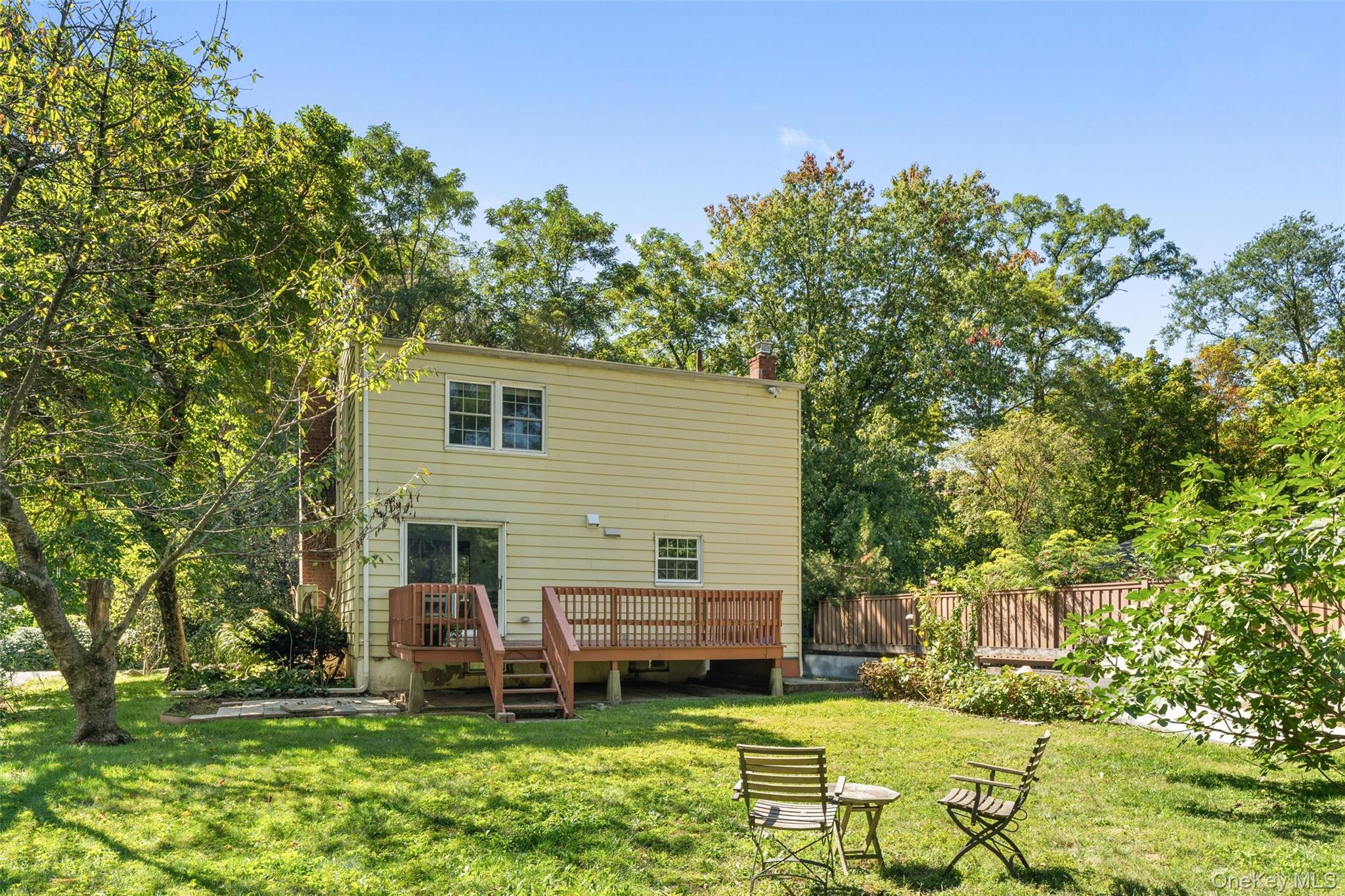 16 Bryn Mawr Parkway, Bronxville, NY 10708