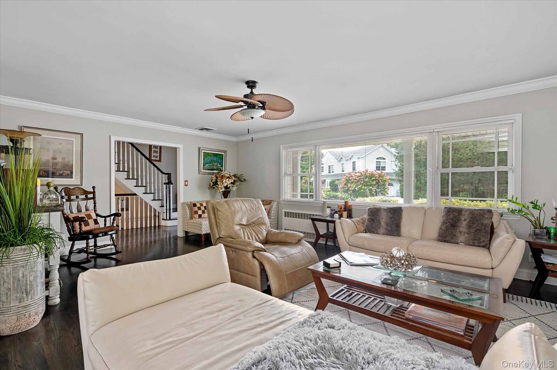 1361 Boxwood Drive E, Hewlett Harbor, NY 11557