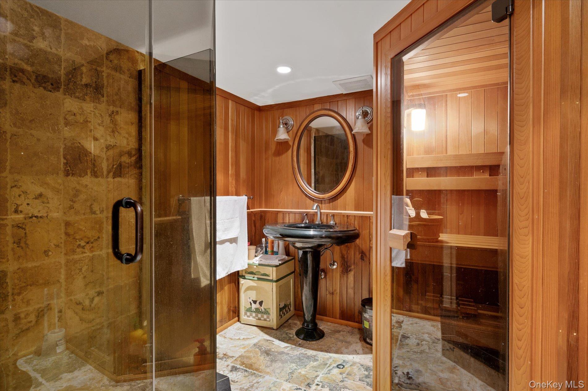 1361 Boxwood Drive E, Hewlett Harbor, NY 11557