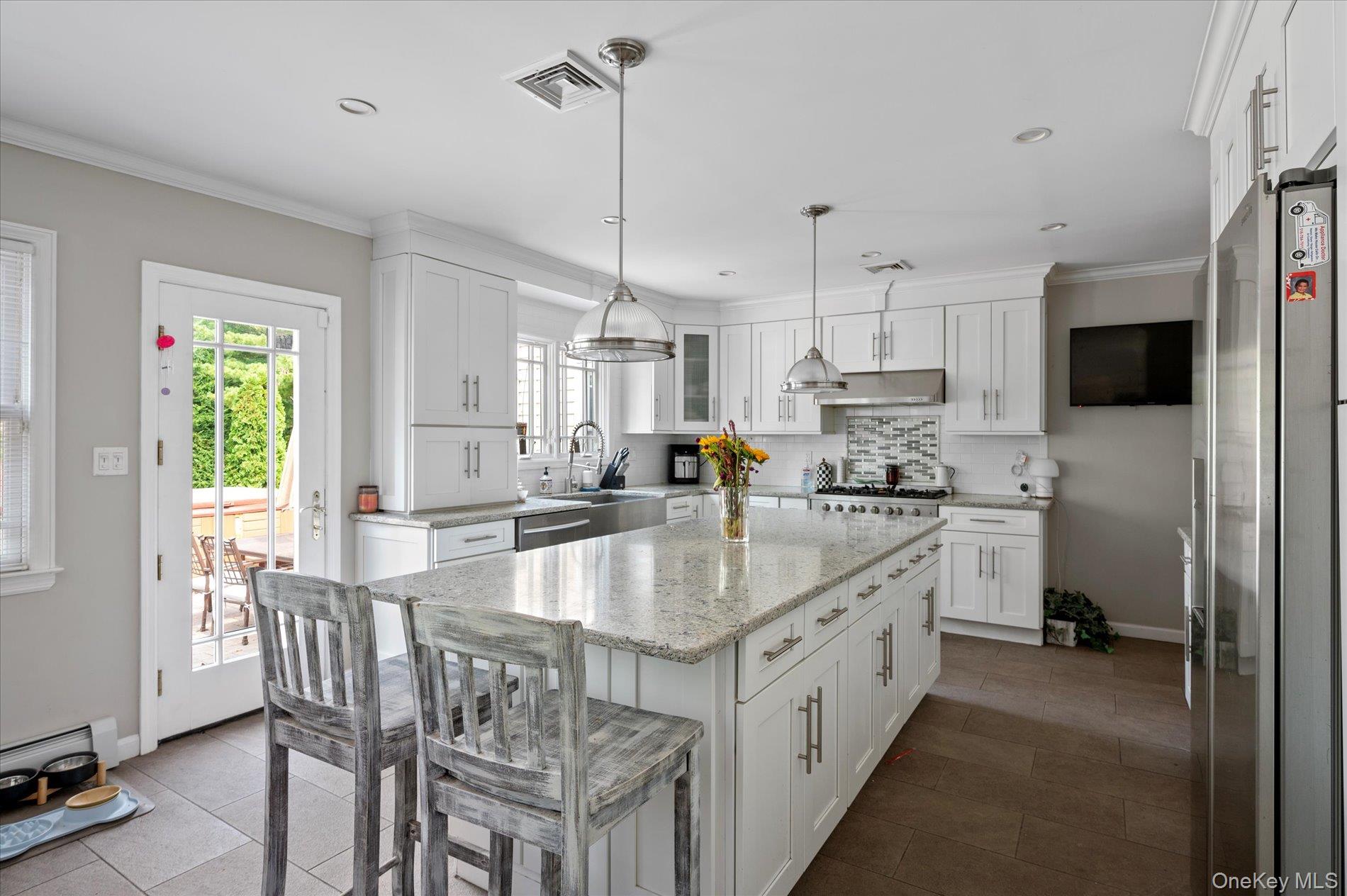 1361 Boxwood Drive E, Hewlett Harbor, NY 11557