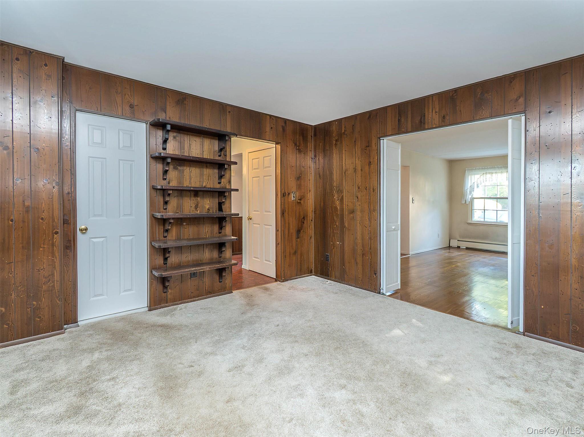 7 Locust Street, Glen Head, NY 11545