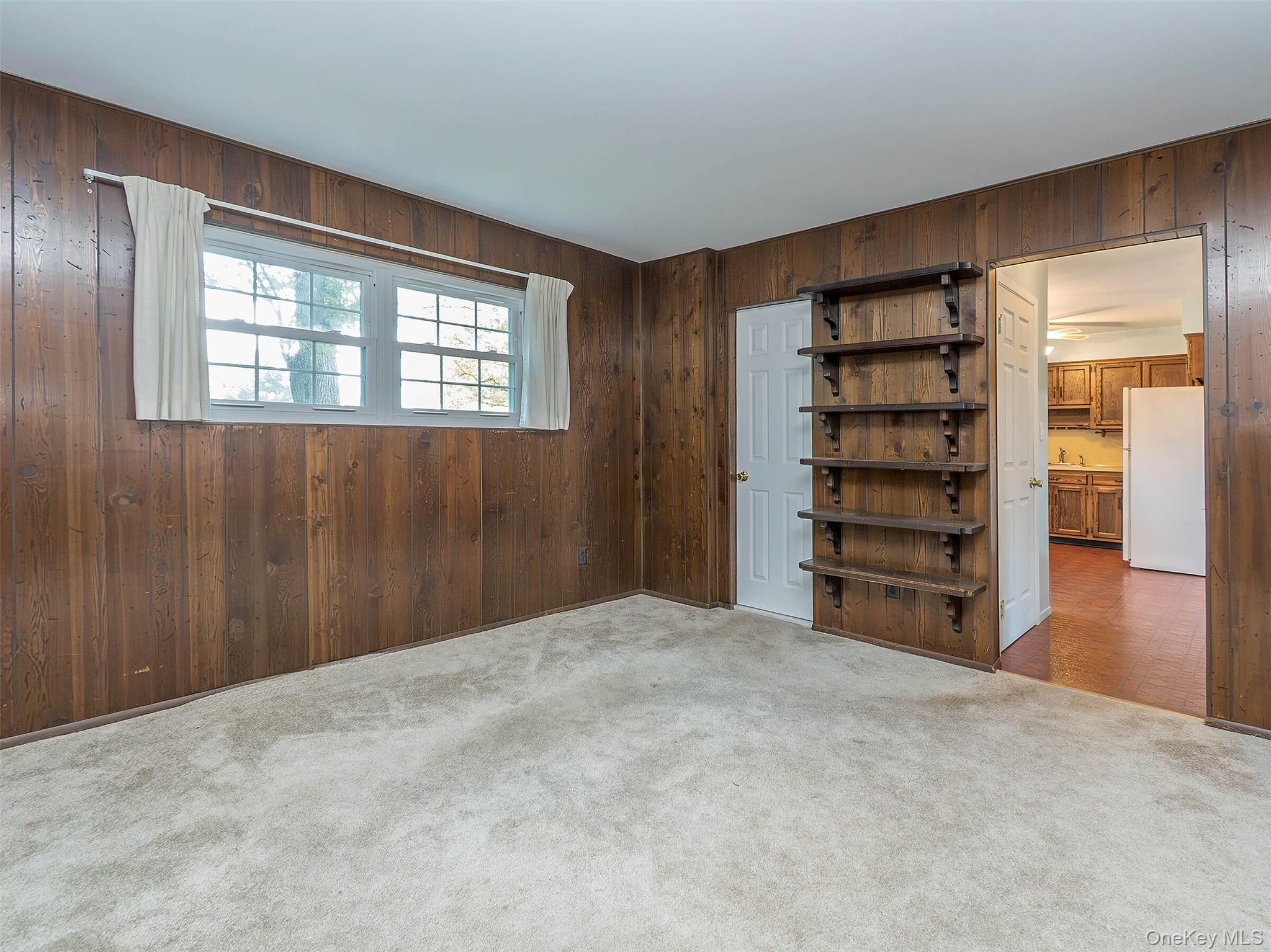 7 Locust Street, Glen Head, NY 11545