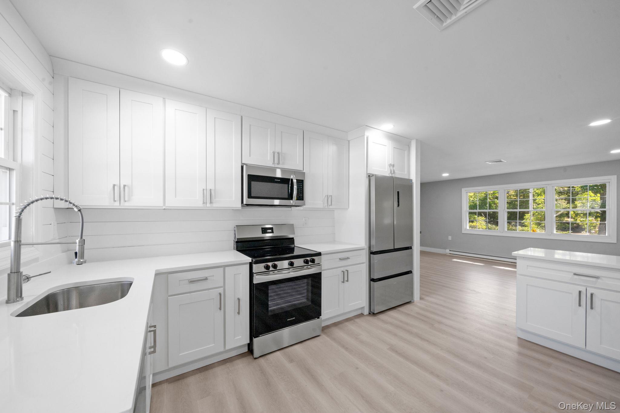 269 Berwick Court # B, Ridge, NY 11961