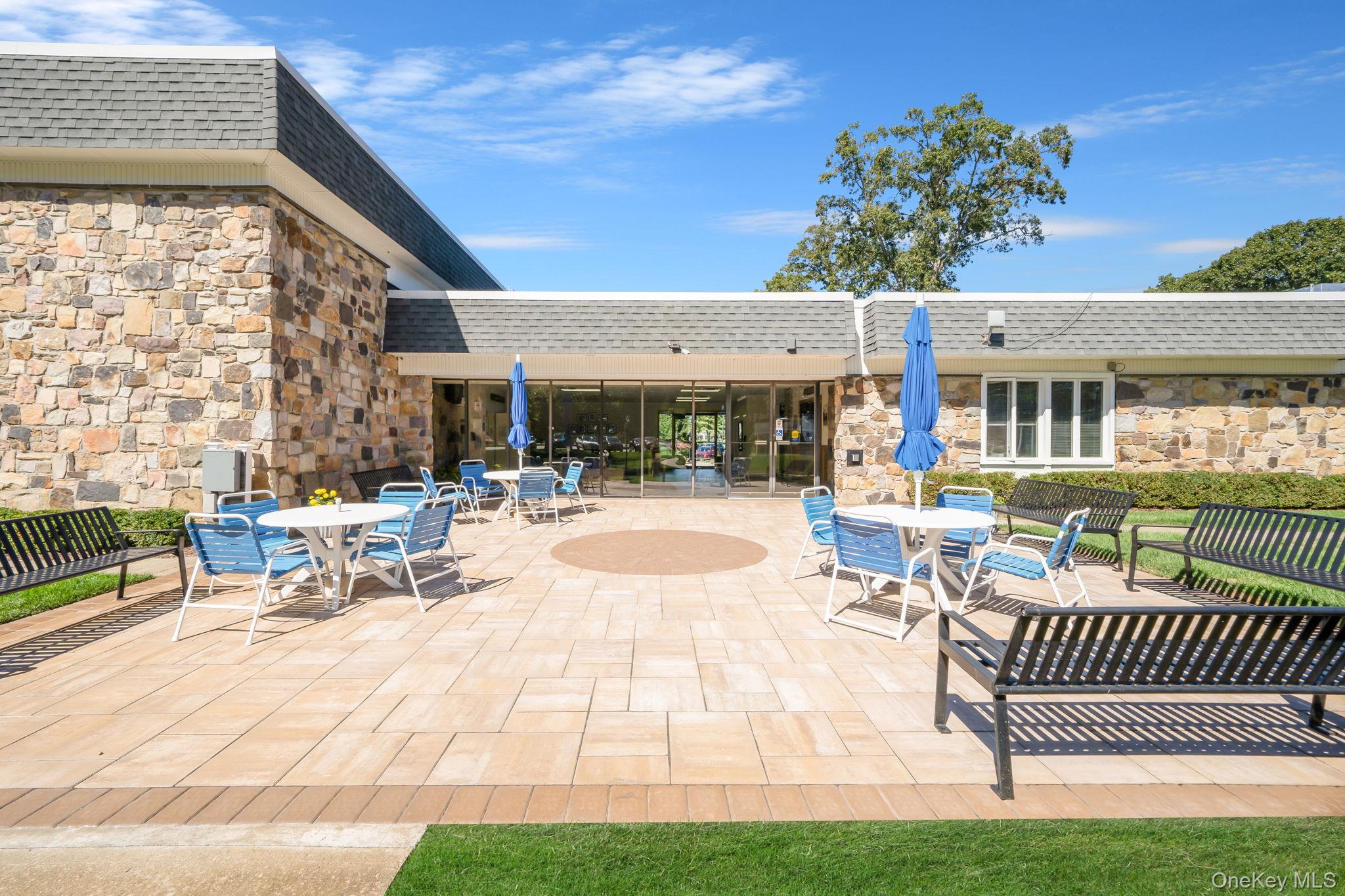 269 Berwick Court # B, Ridge, NY 11961