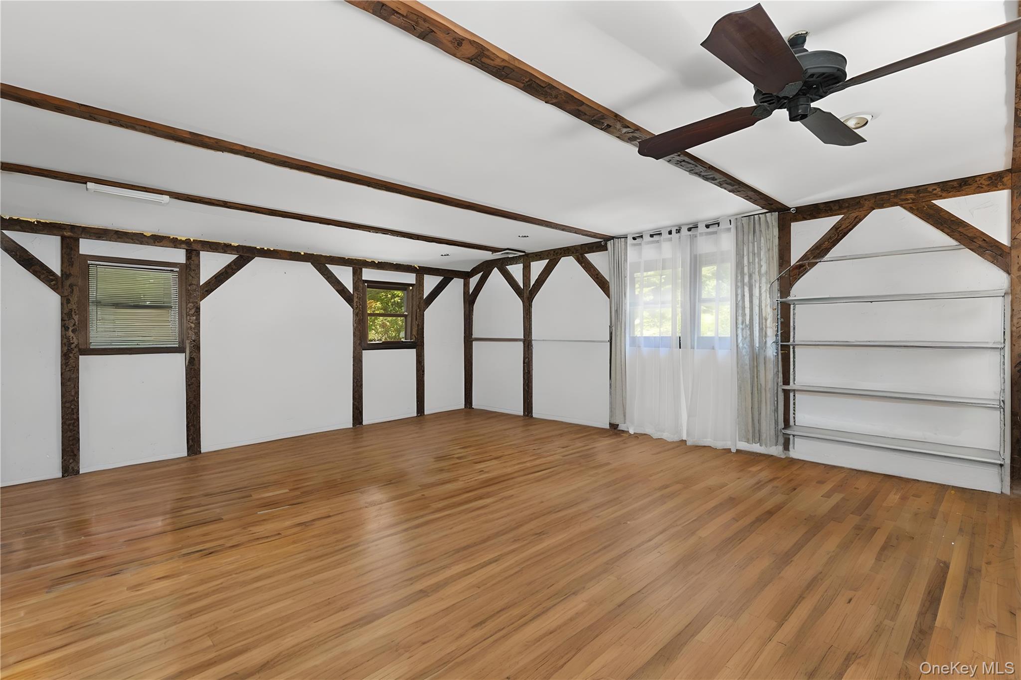 11 Williamsburg Drive, Fort Salonga, NY 11768