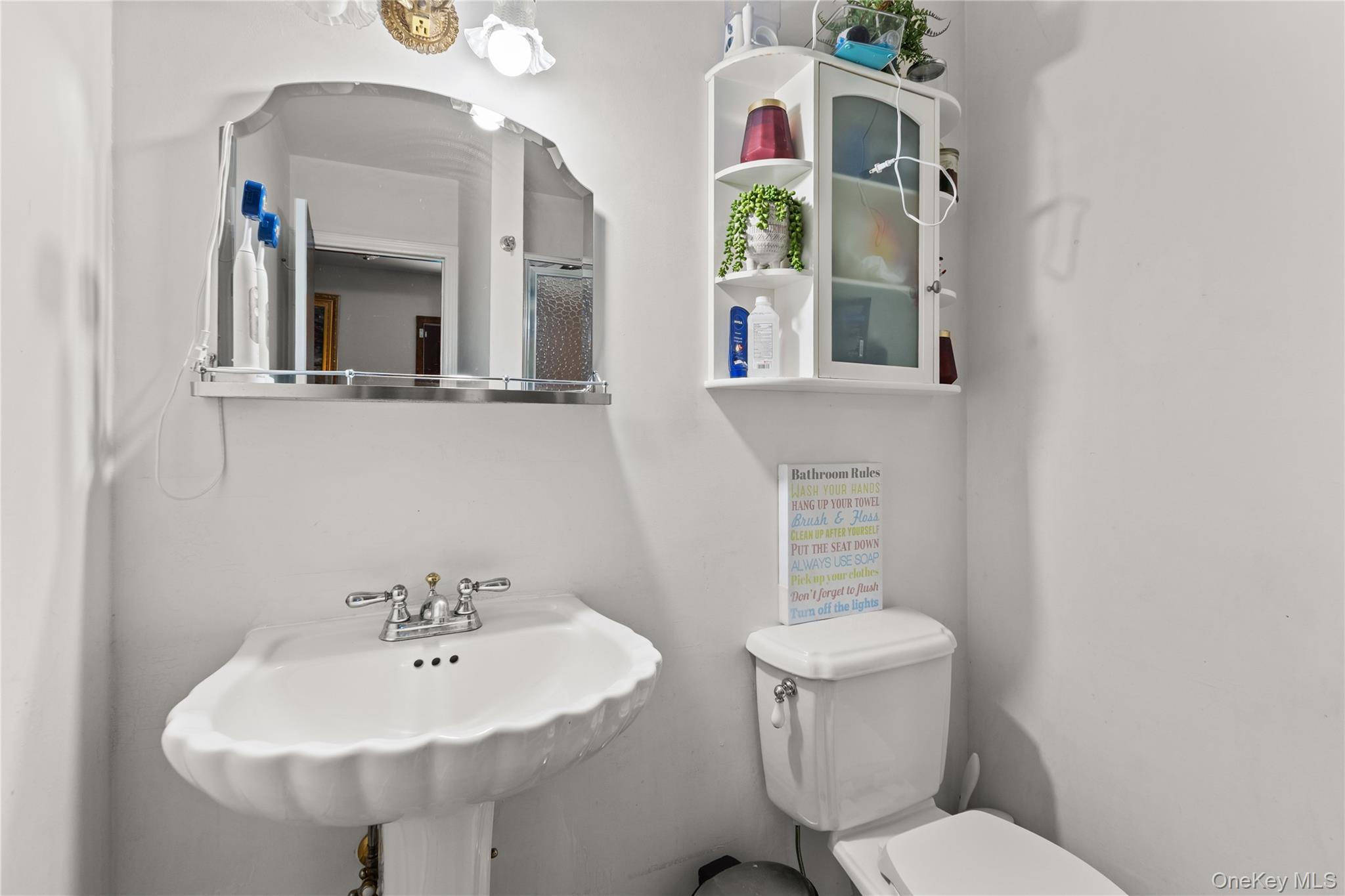 11 Williamsburg Drive, Fort Salonga, NY 11768