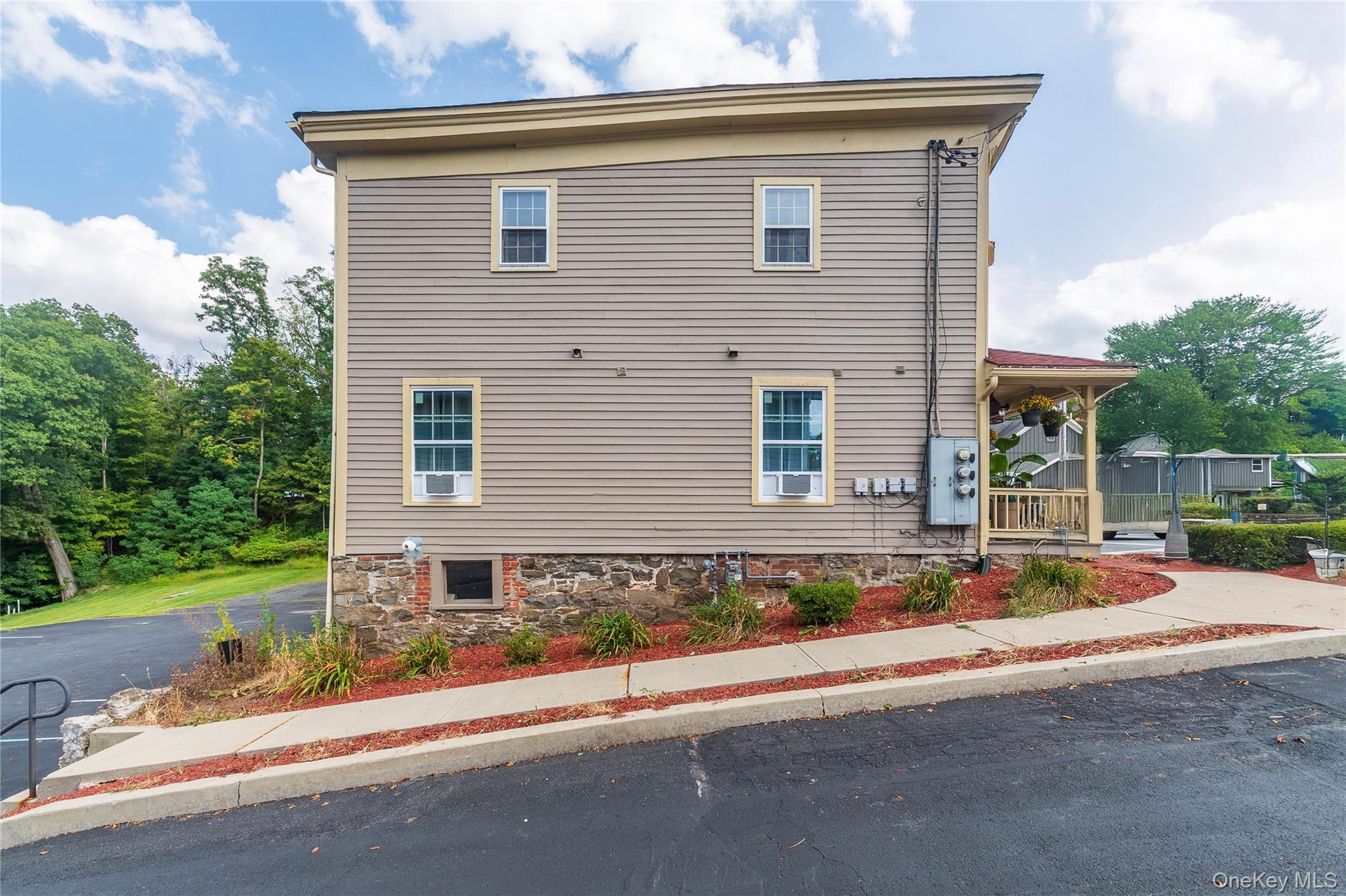 102 Ward Street, Montgomery, NY 12549