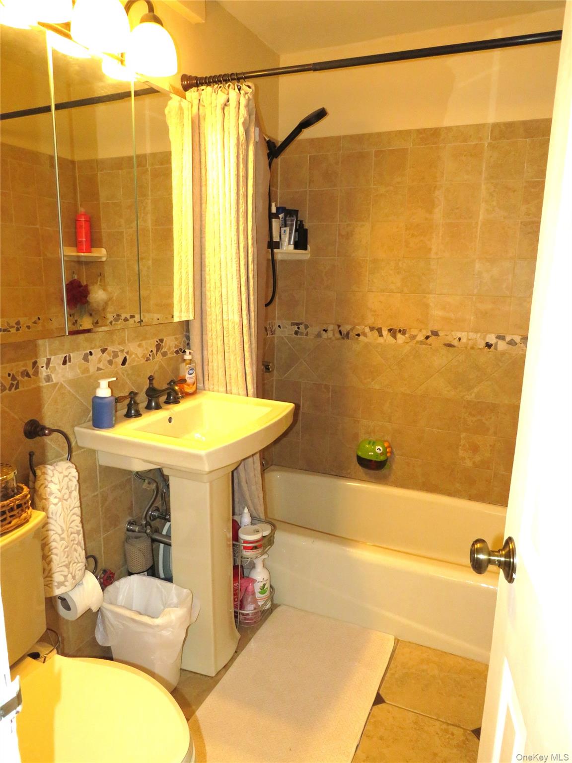 33 Barker Avenue # 5G, White Plains, NY 10601