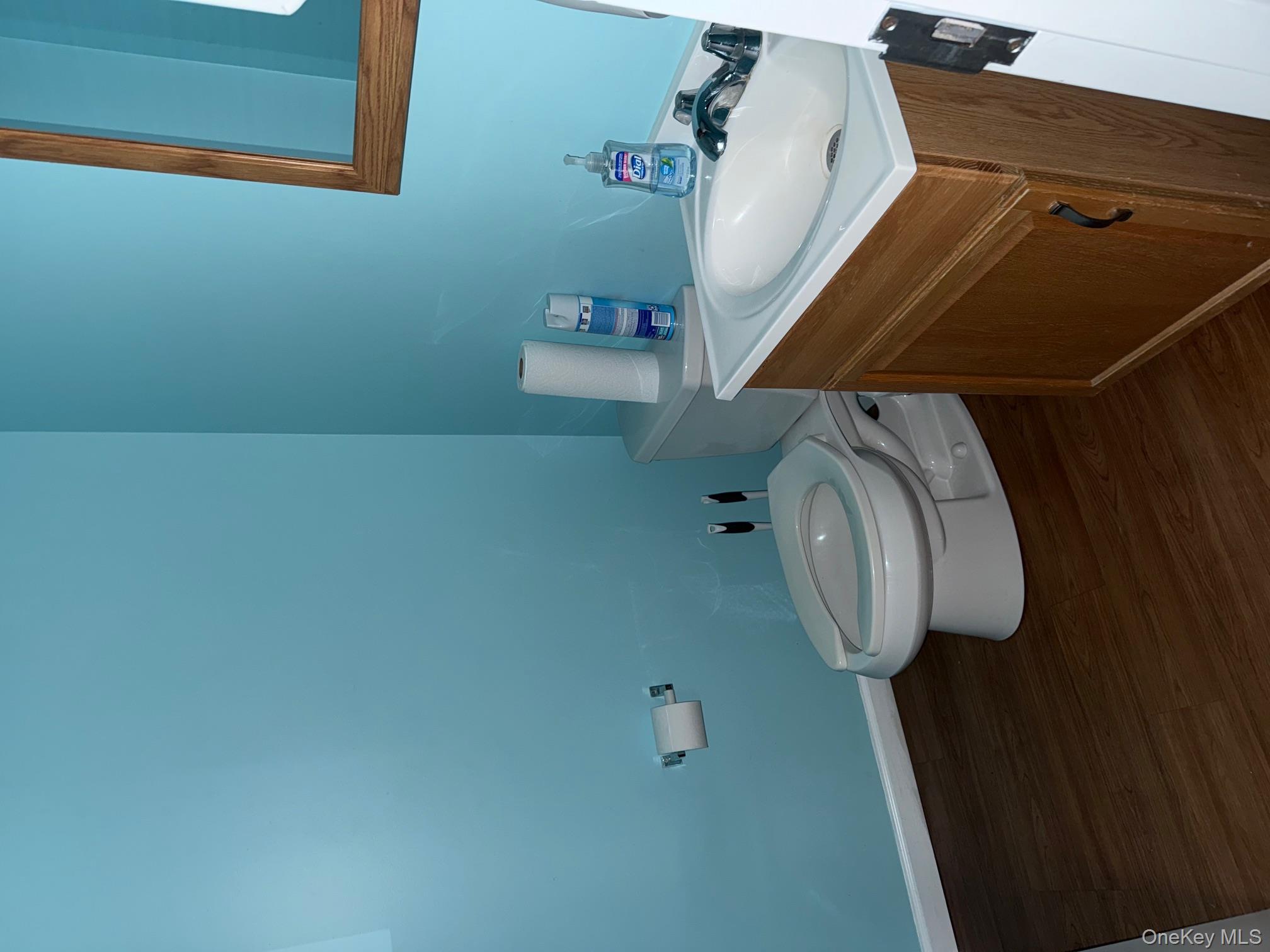 351 Fort Salonga Road, Northport, NY 11768