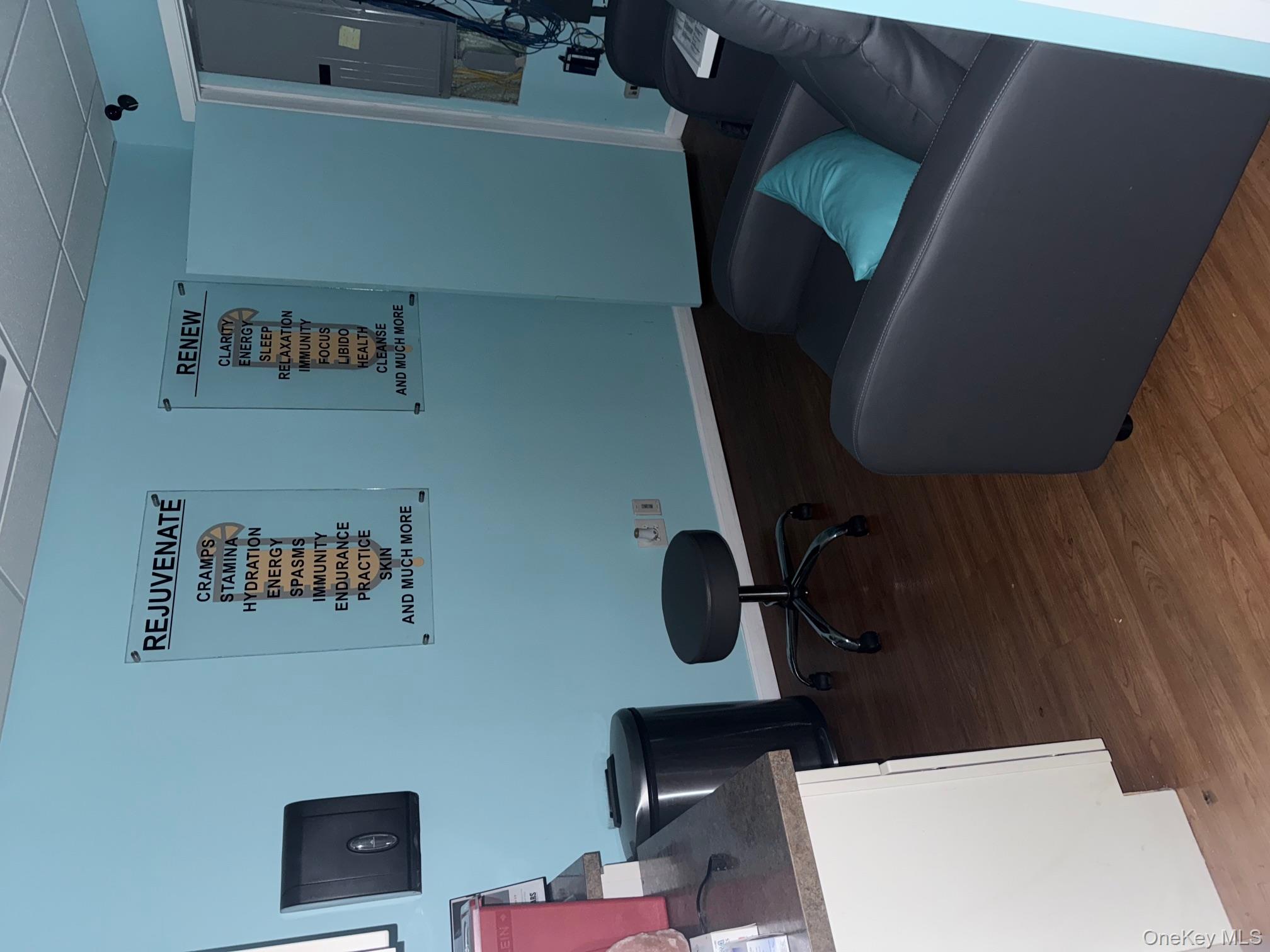 351 Fort Salonga Road, Northport, NY 11768