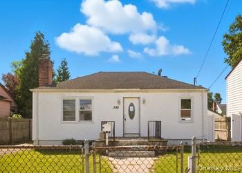 388 Maplegrove Avenue, Uniondale, NY 11553