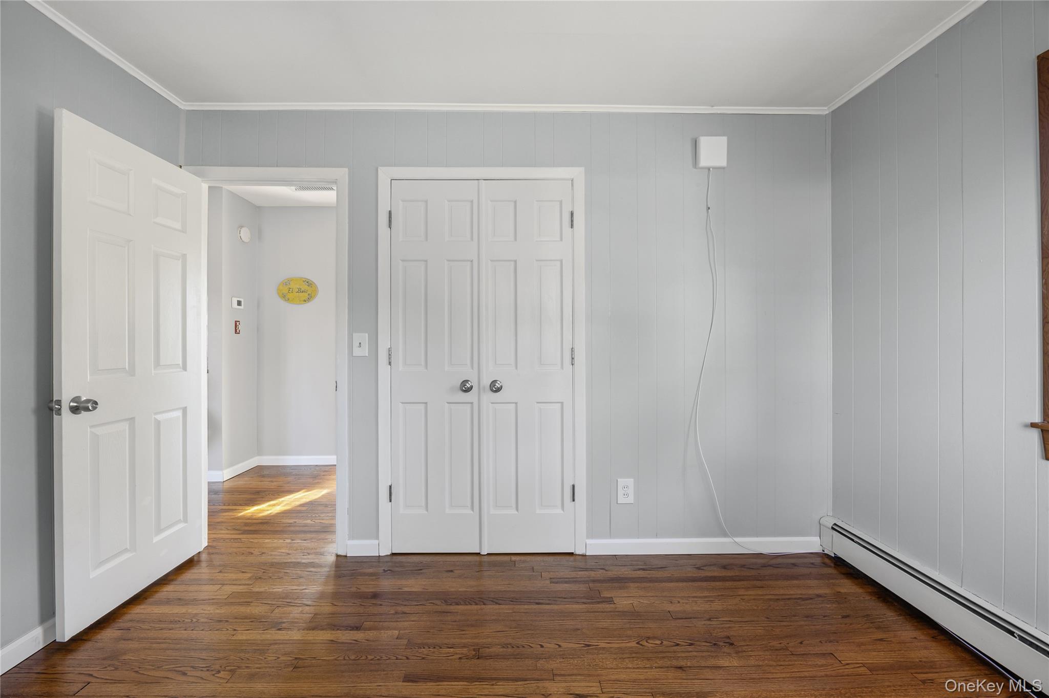 10 S Old Neck Road, Center Moriches, NY 11934