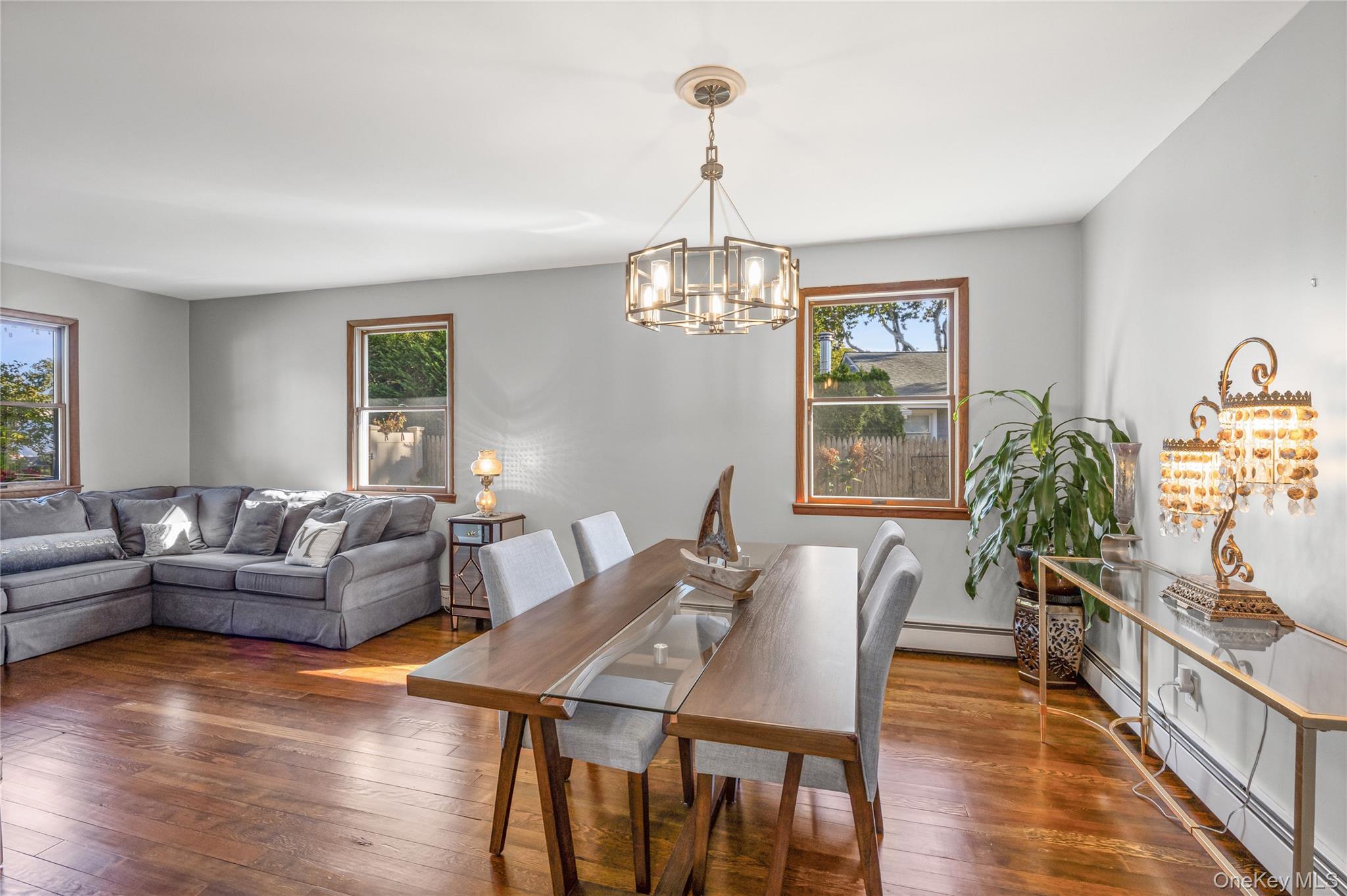 10 S Old Neck Road, Center Moriches, NY 11934