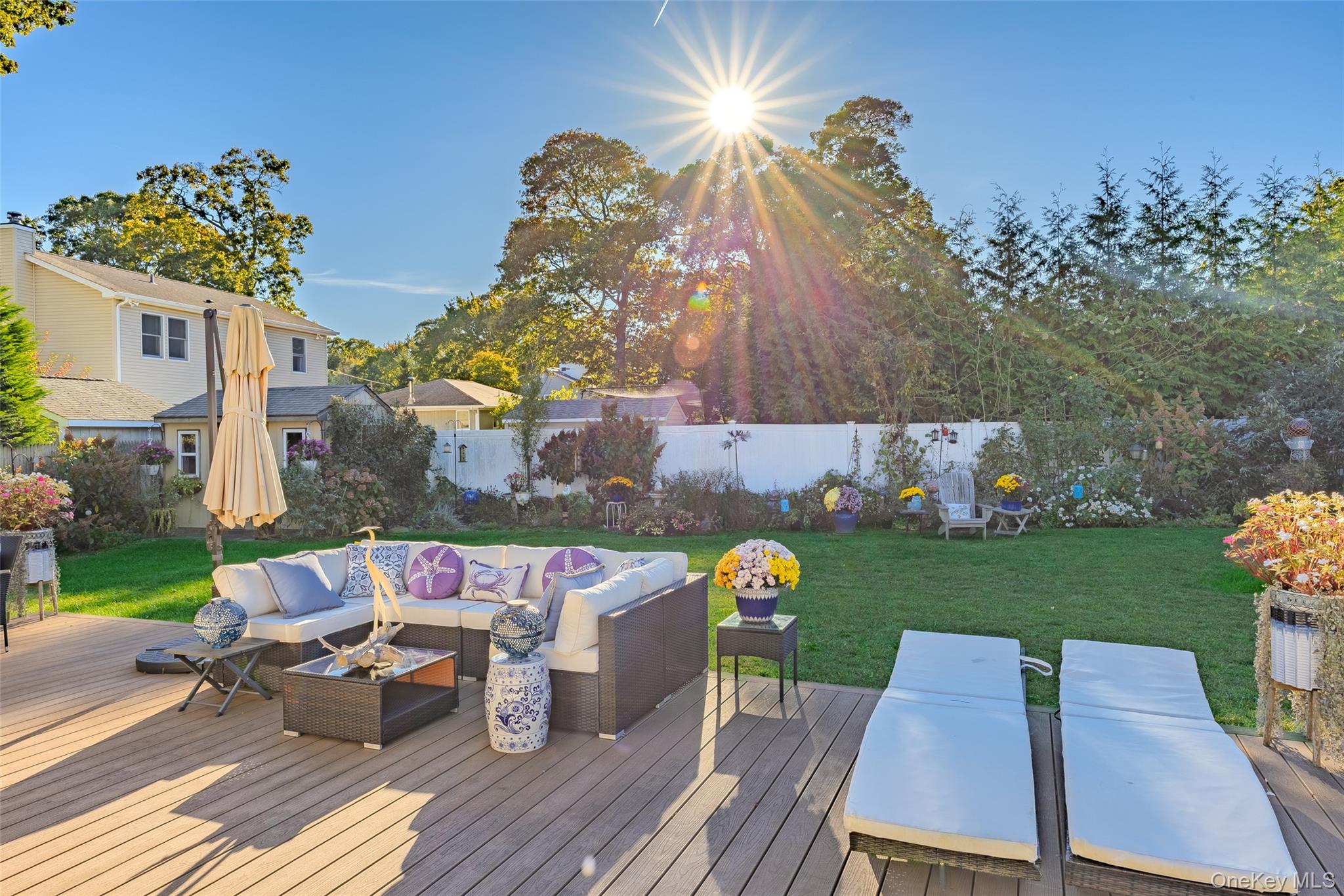 10 S Old Neck Road, Center Moriches, NY 11934