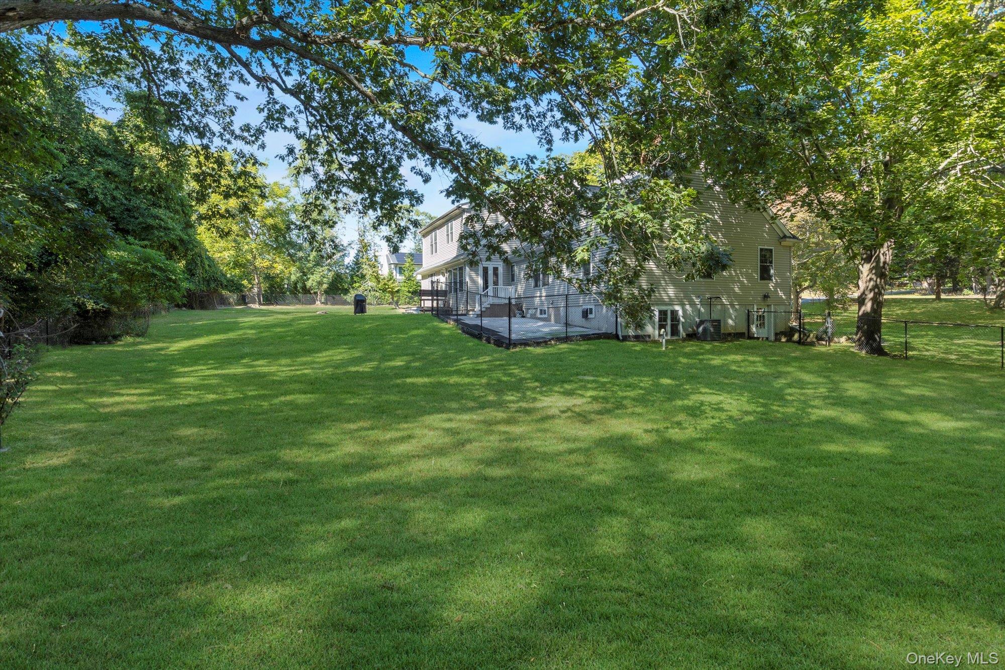 29 Bayberry Road, Wading River, NY 11792