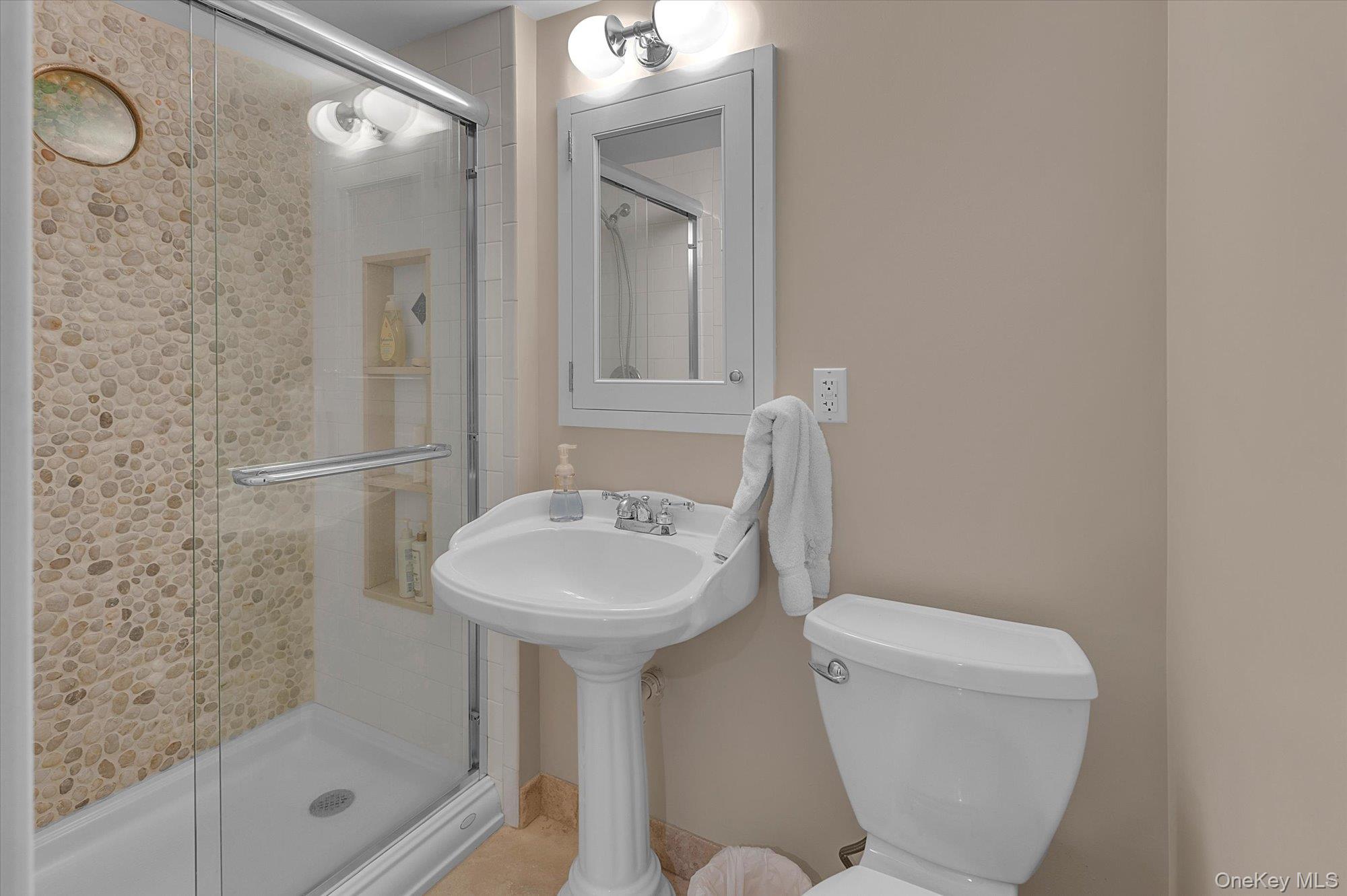 29 Bayberry Road, Wading River, NY 11792