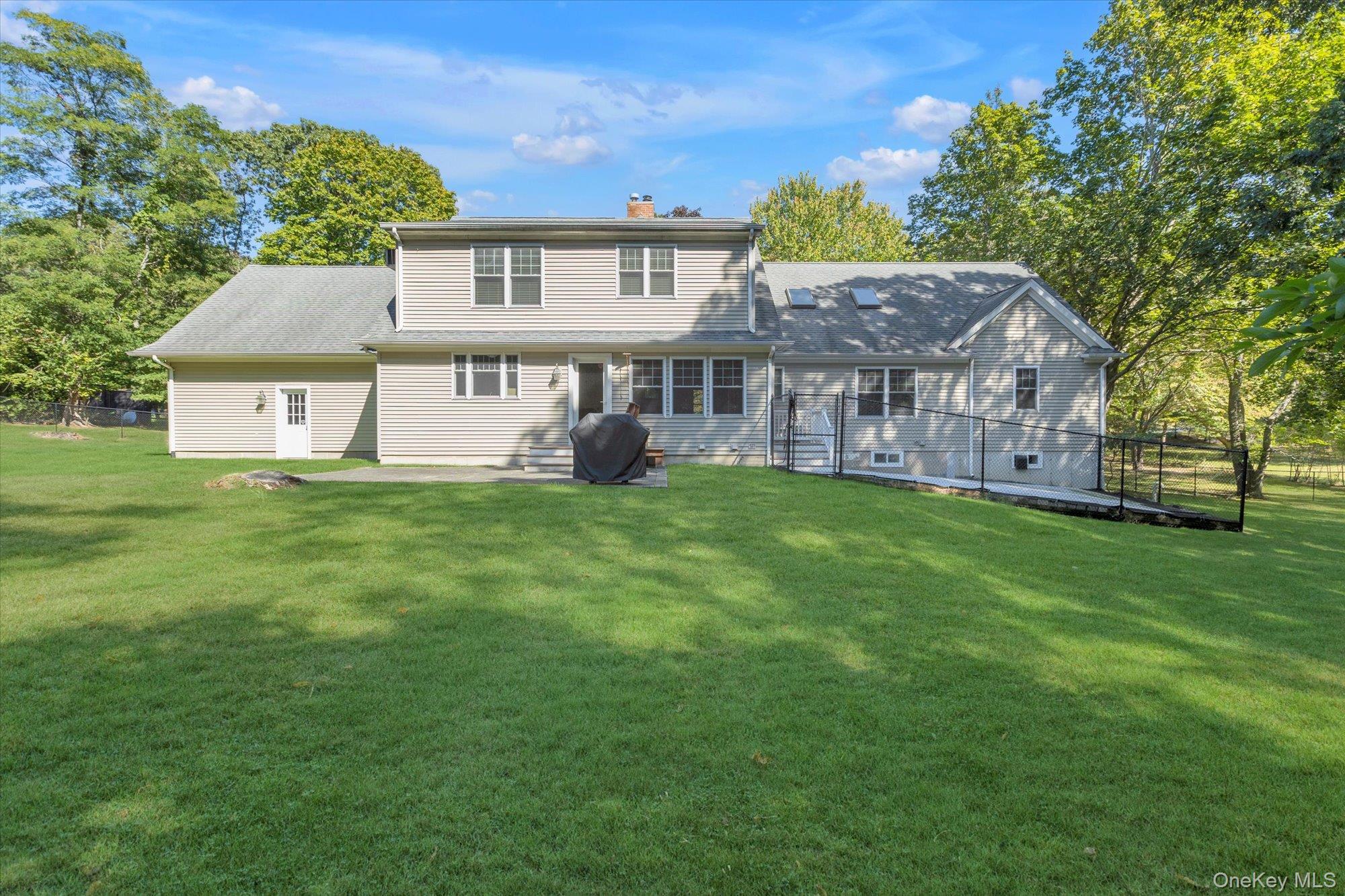 29 Bayberry Road, Wading River, NY 11792