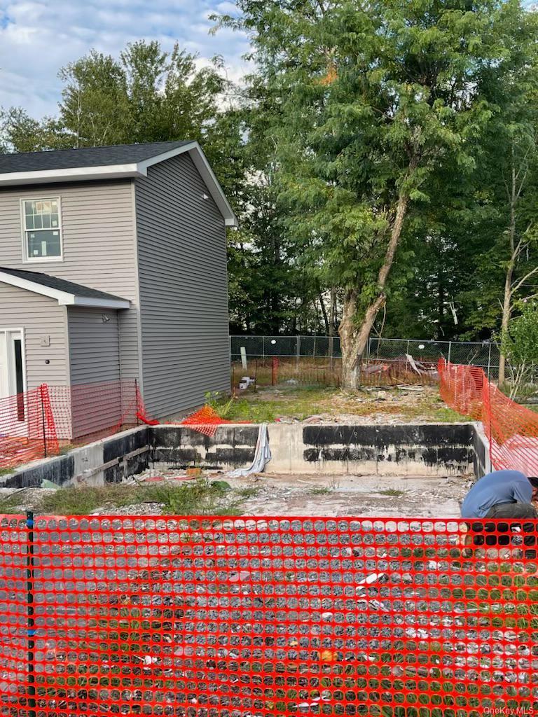 14 James Place, Kiamesha Lake, NY 12751