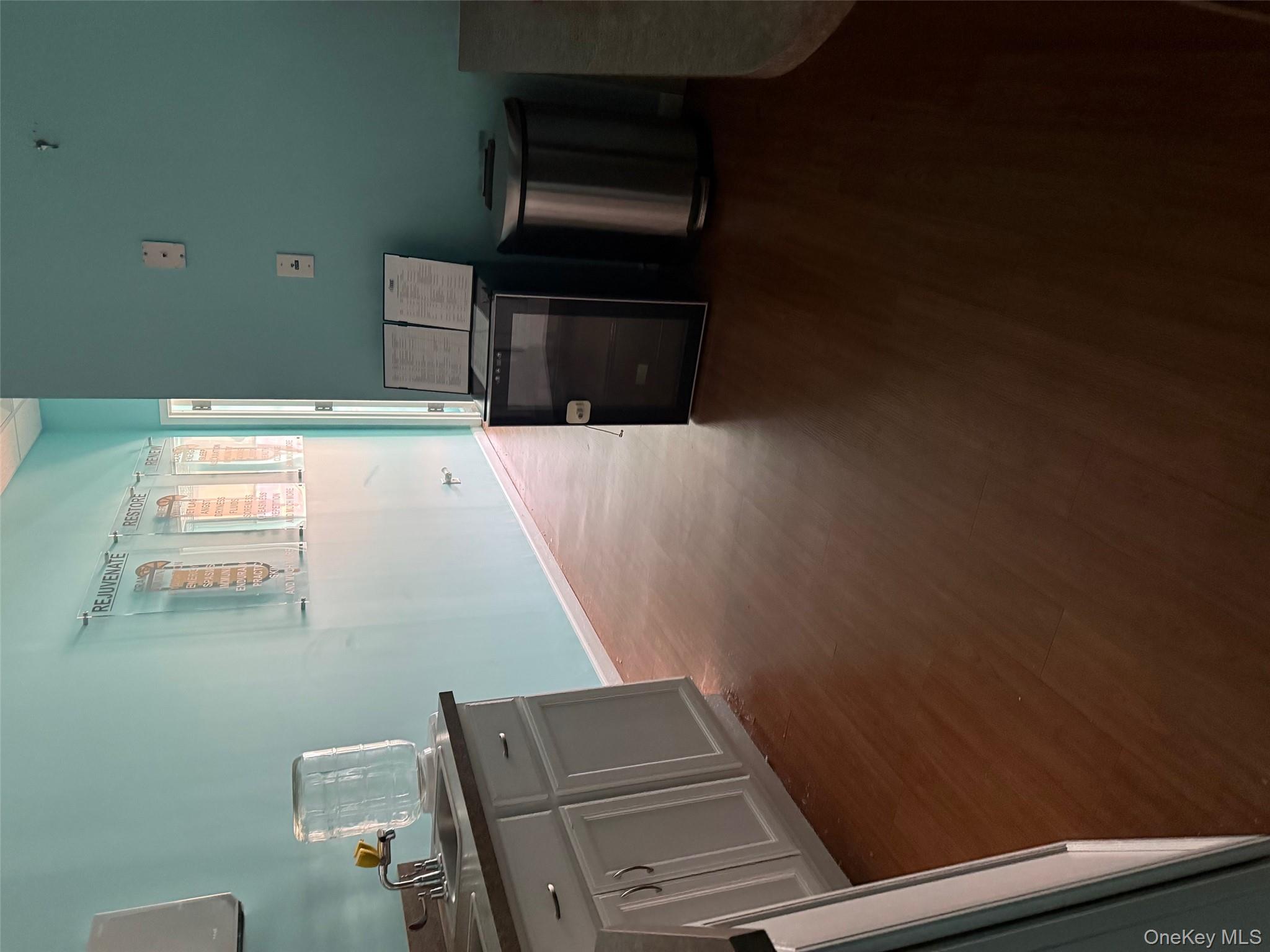 351 Fort Salonga Road, Northport, NY 11768