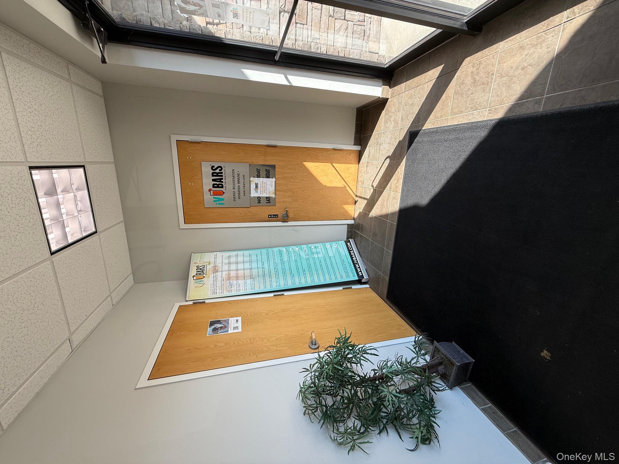 351 Fort Salonga Road, Northport, NY 11768