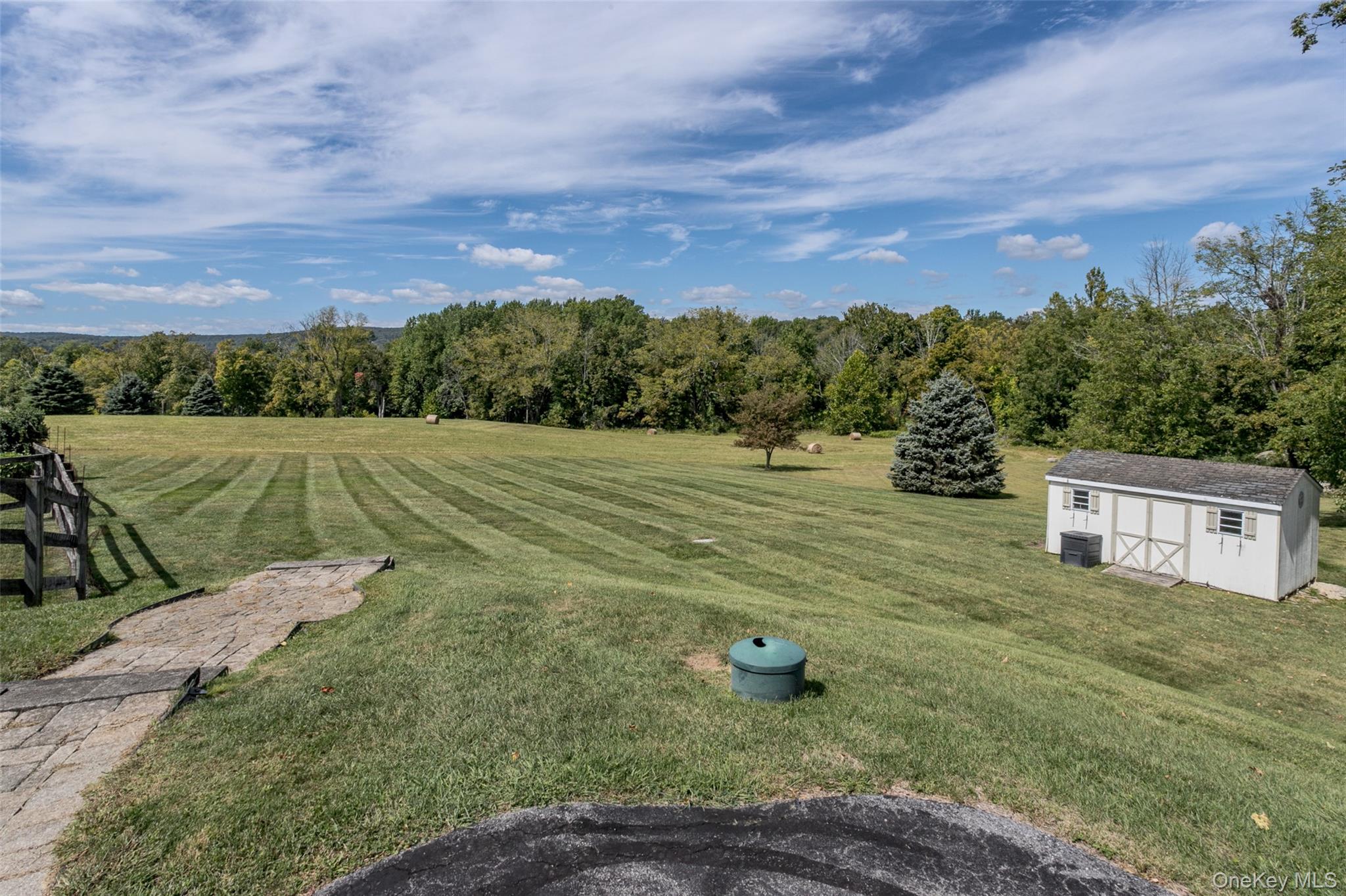 94 Prices Switch Road, Warwick, NY 10990