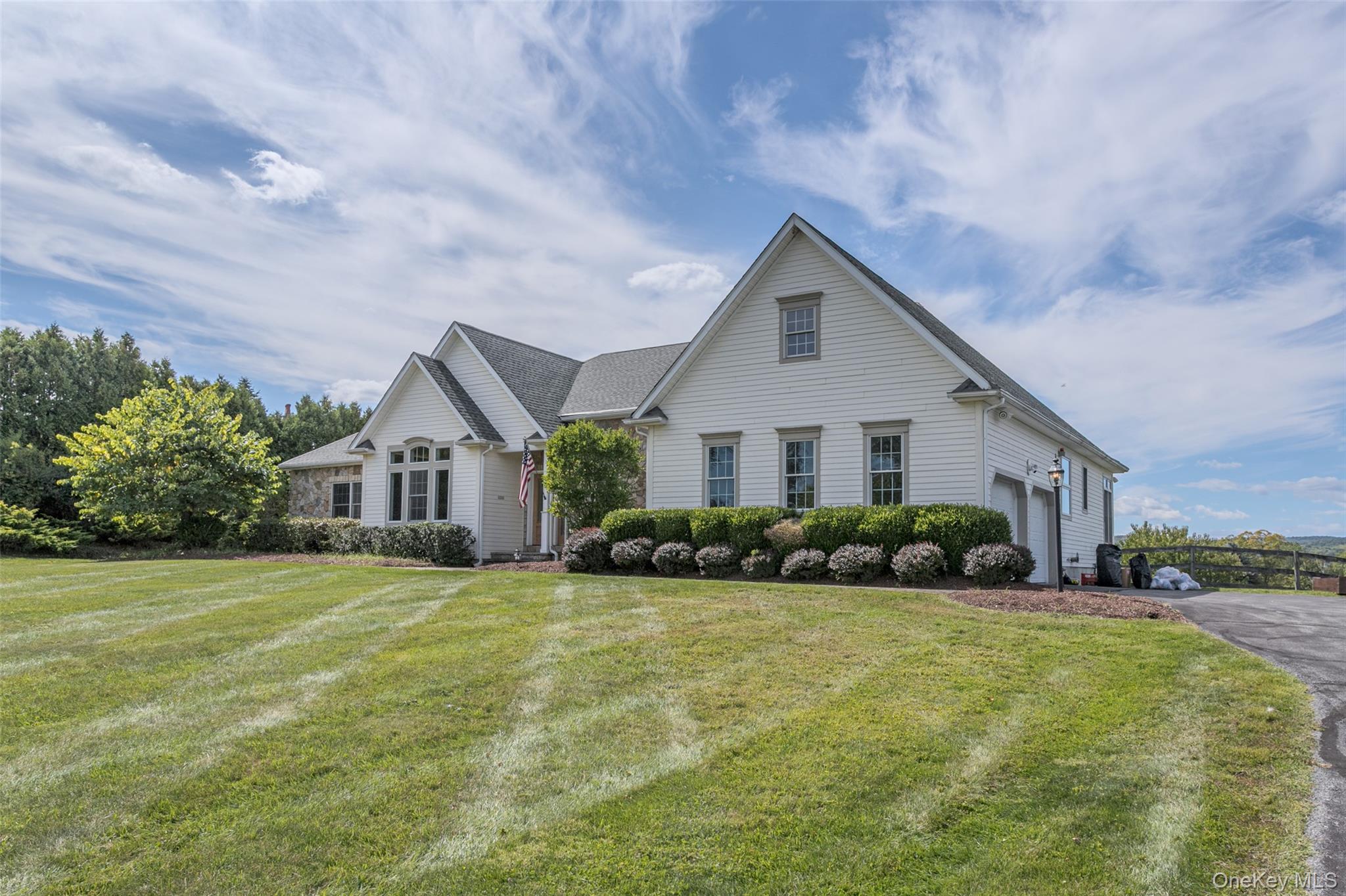 94 Prices Switch Road, Warwick, NY 10990