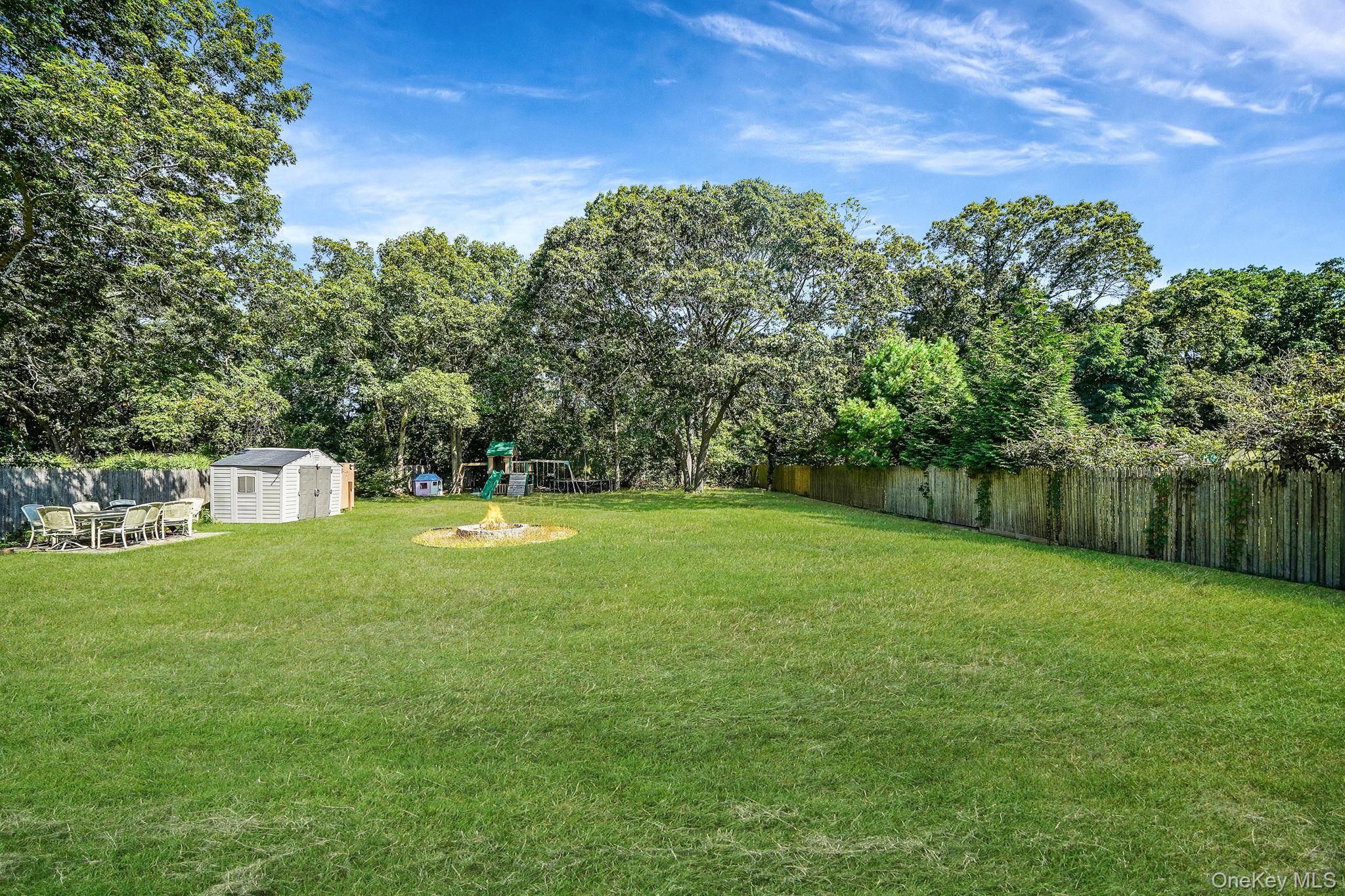 35 Maple Avenue, Bellport, NY 11713