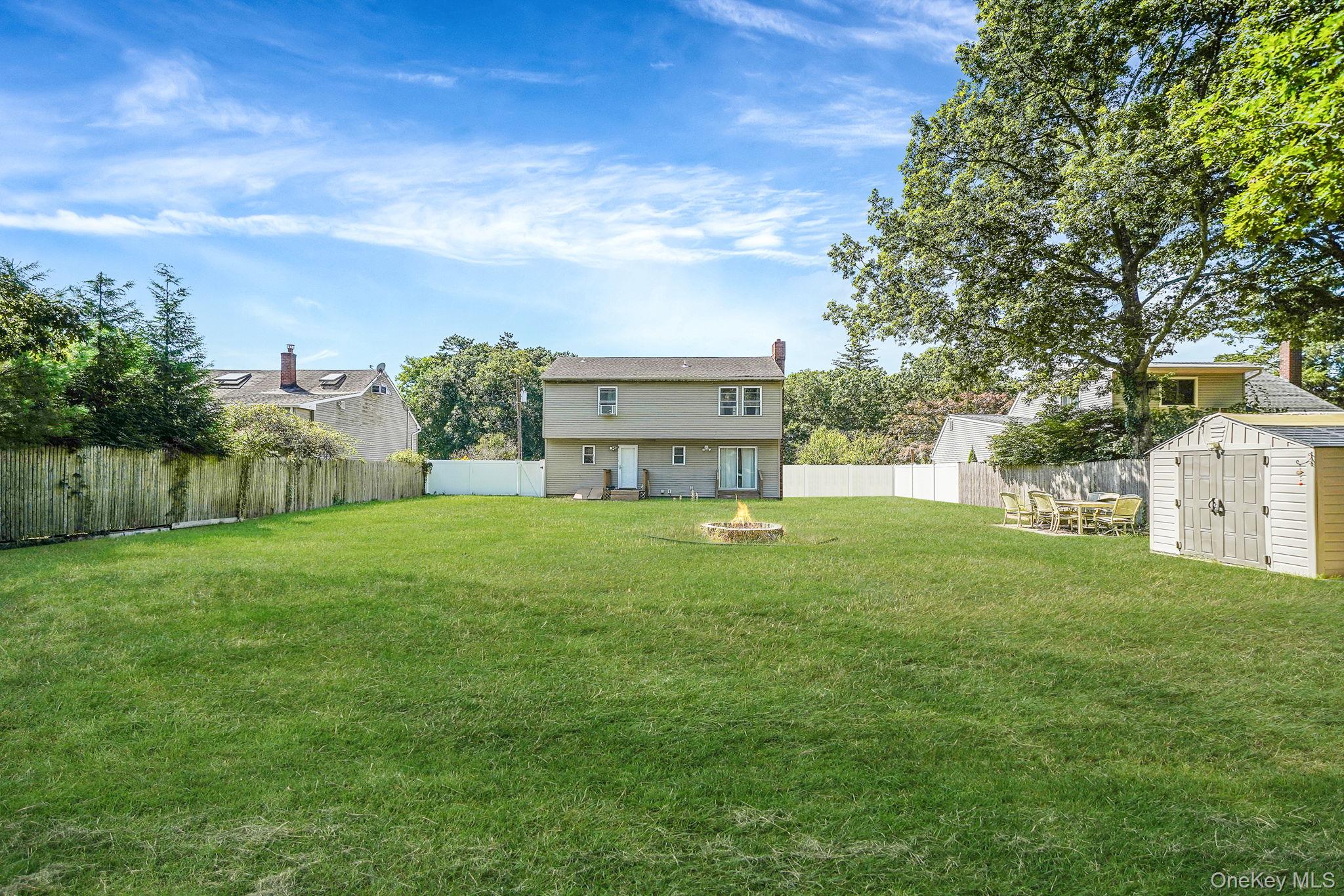 35 Maple Avenue, Bellport, NY 11713