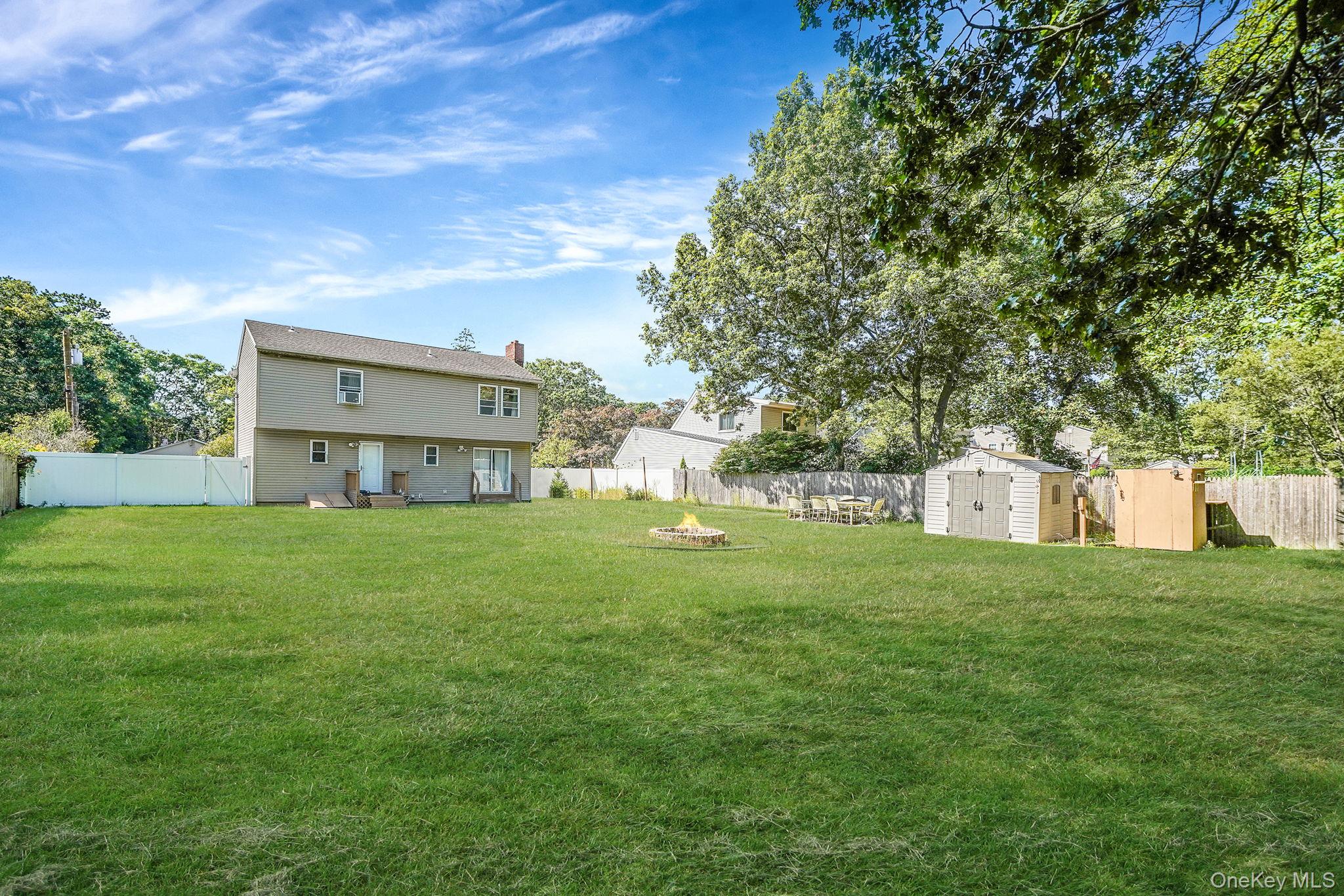 35 Maple Avenue, Bellport, NY 11713