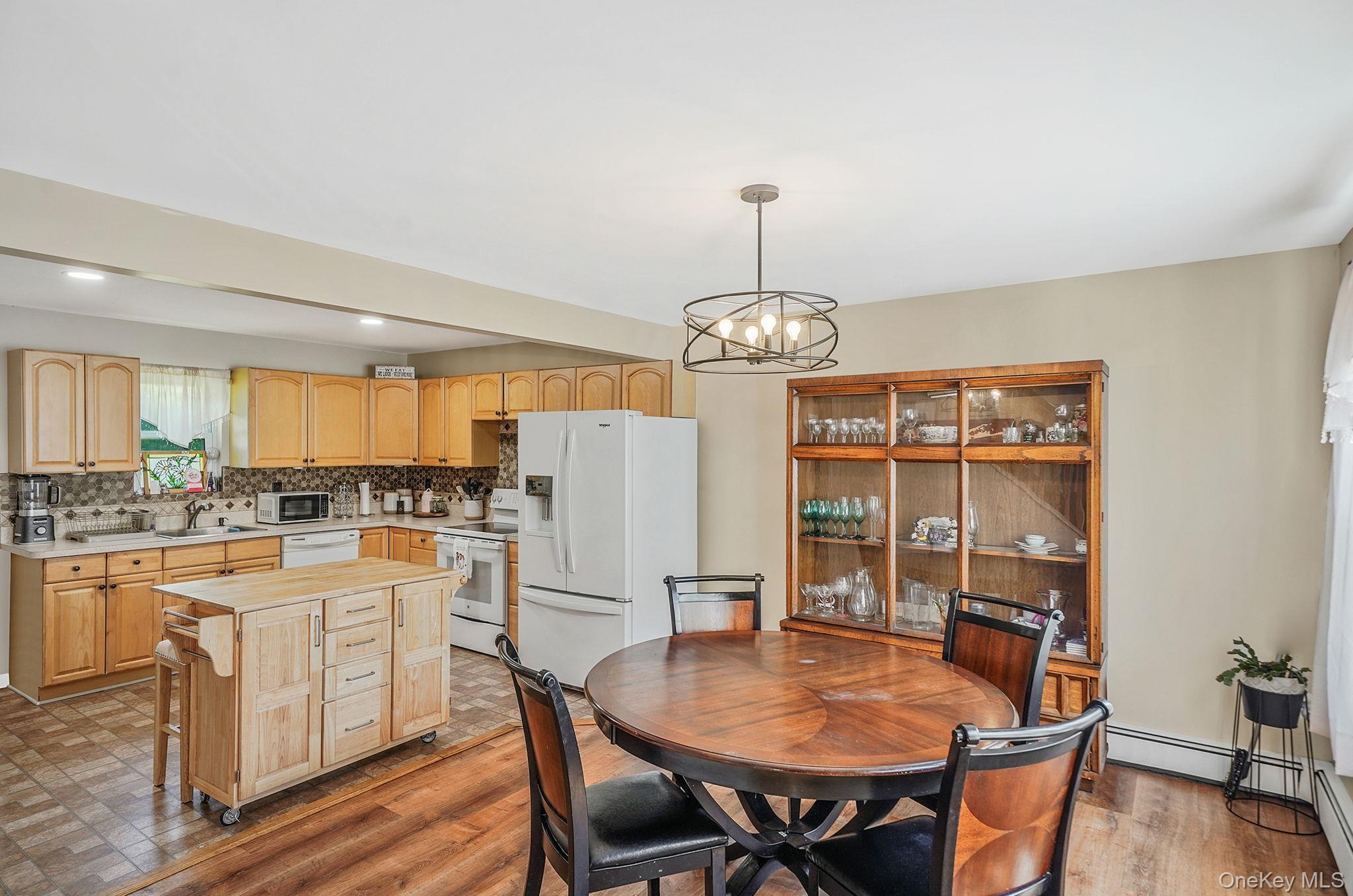 35 Maple Avenue, Bellport, NY 11713