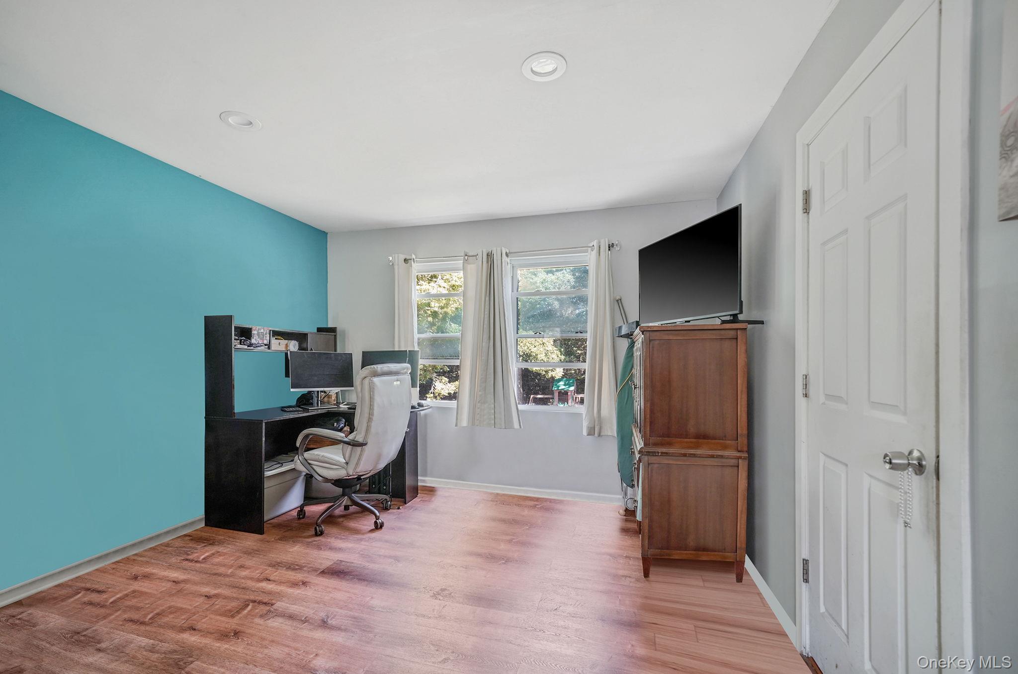 35 Maple Avenue, Bellport, NY 11713