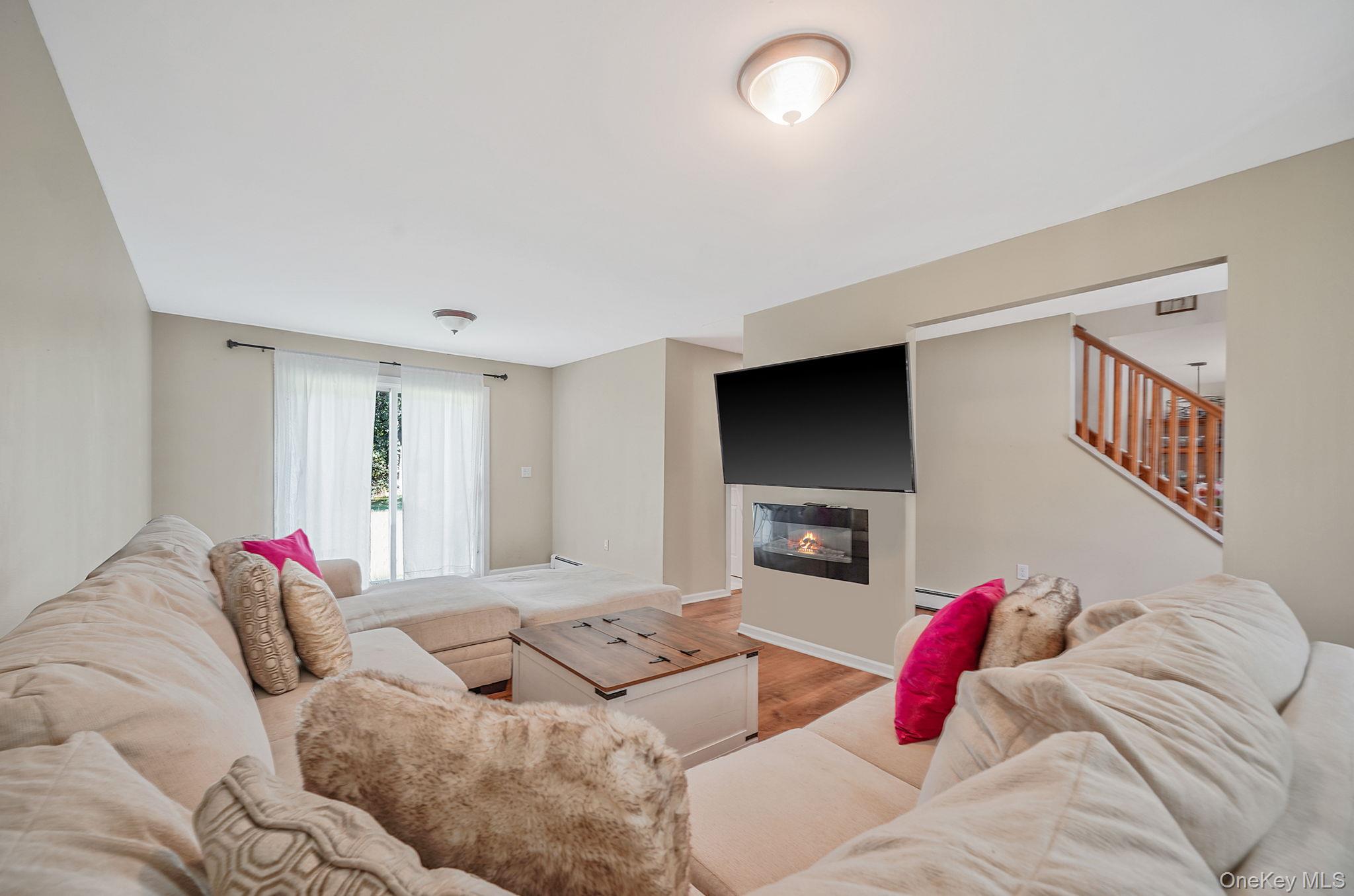 35 Maple Avenue, Bellport, NY 11713