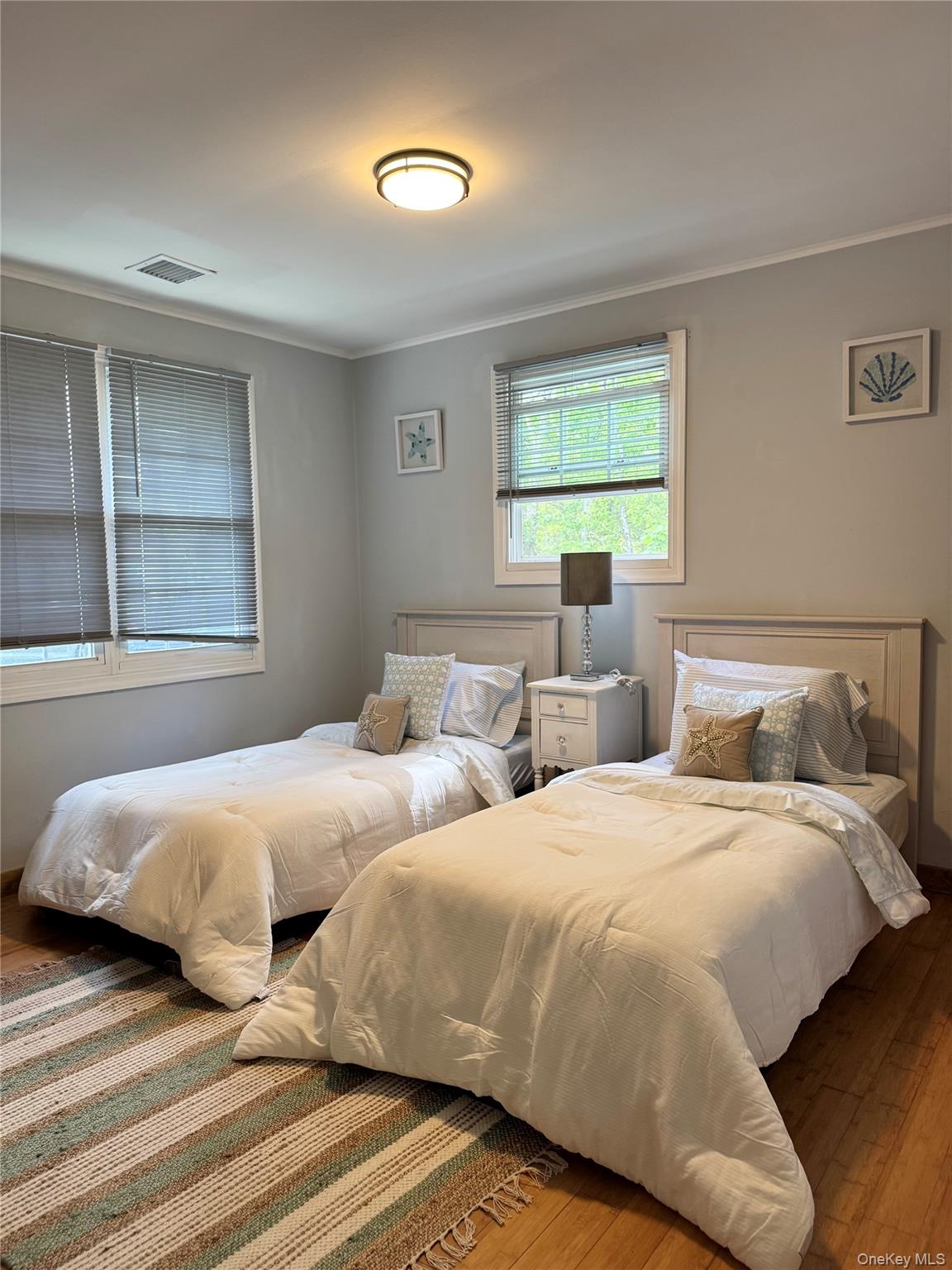 10 Chevy Chase Road, Hampton Bays, NY 11946