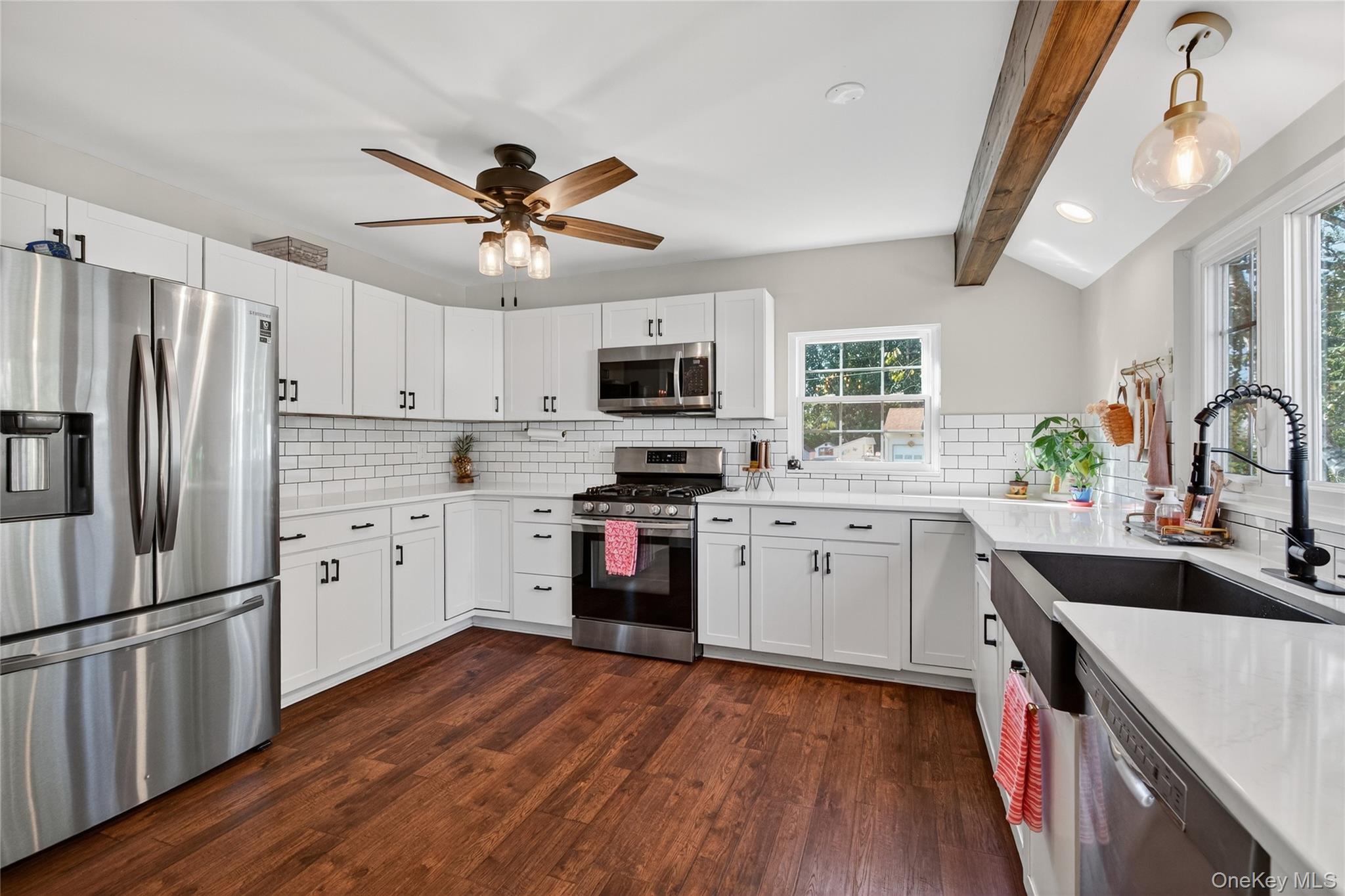 2 Edgewood Drive, Saugerties, NY 12477