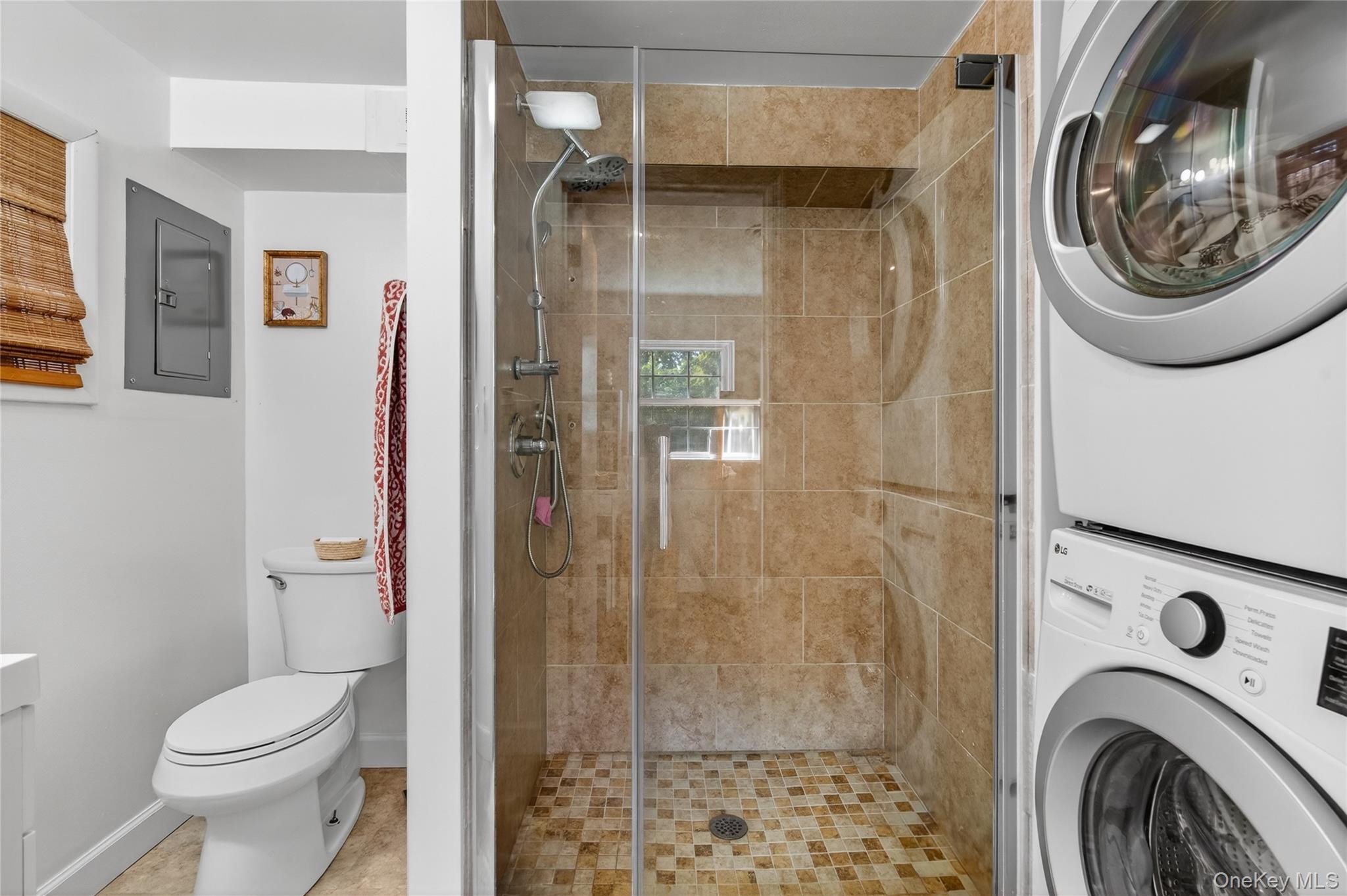 2 Edgewood Drive, Saugerties, NY 12477