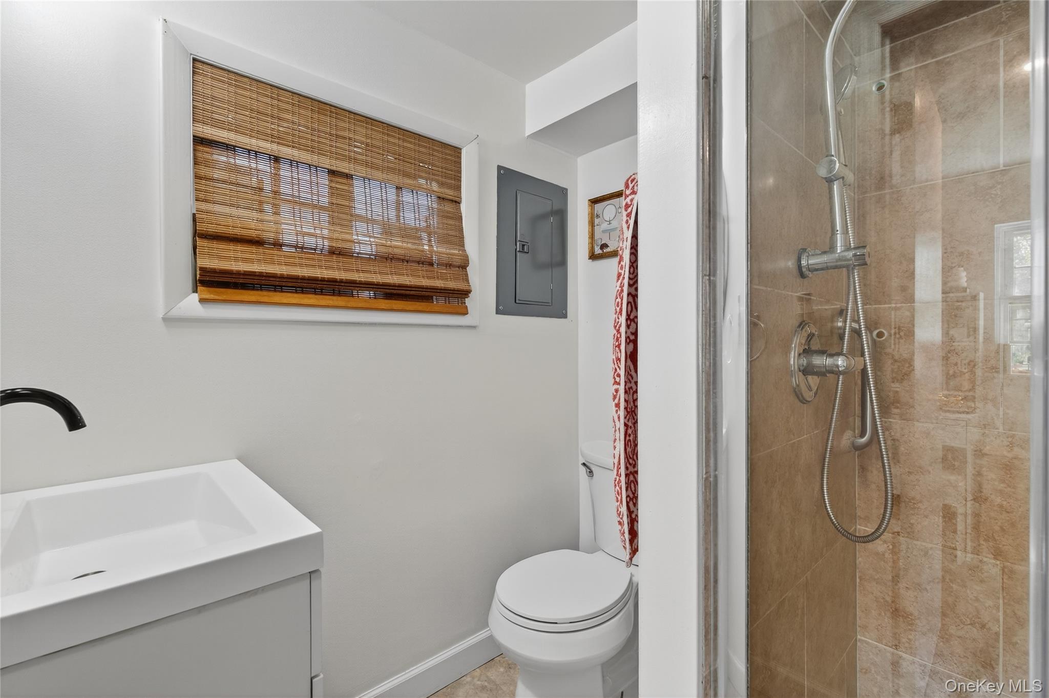 2 Edgewood Drive, Saugerties, NY 12477