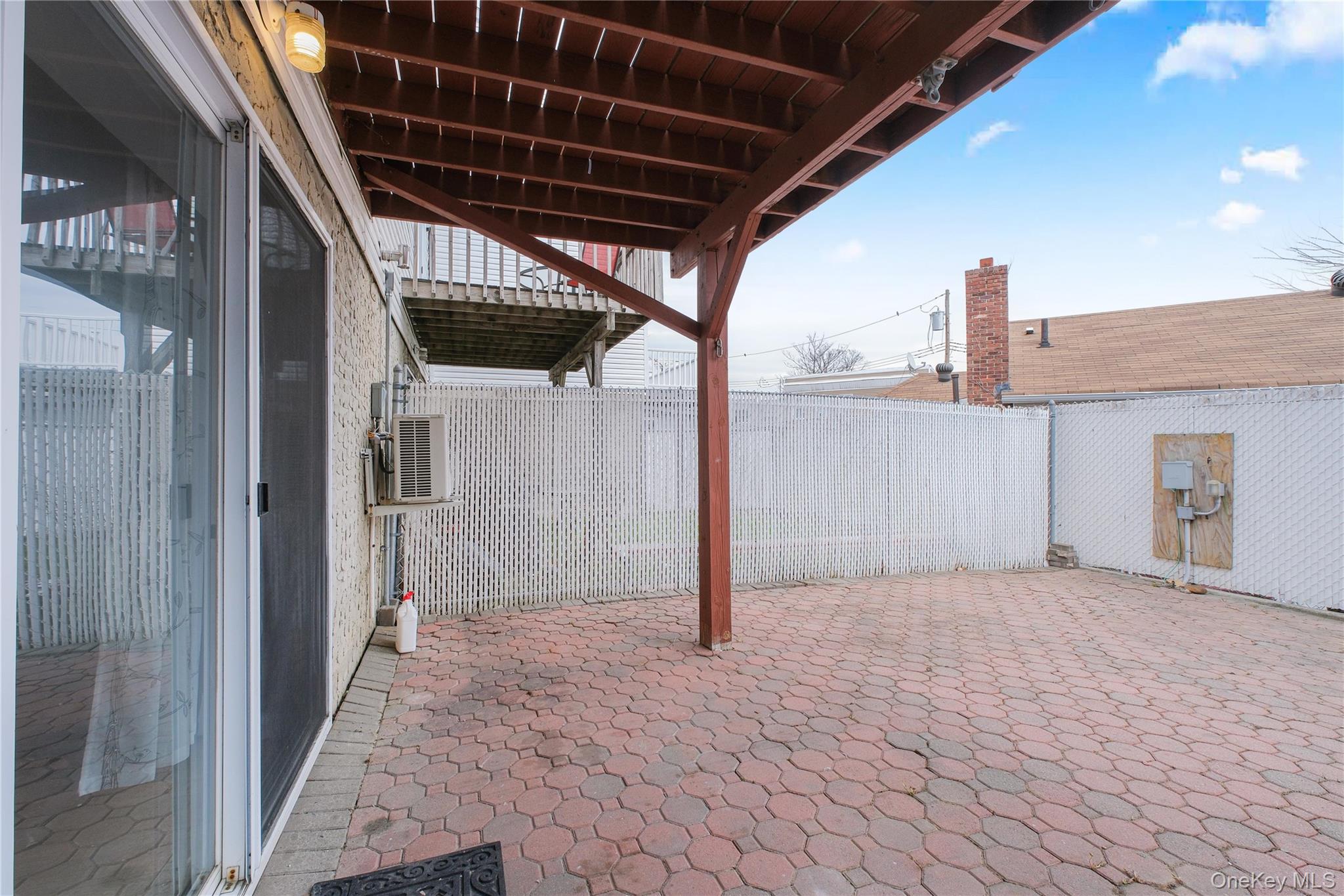 14 Ragazzi Ln, Staten Island, NY 10305