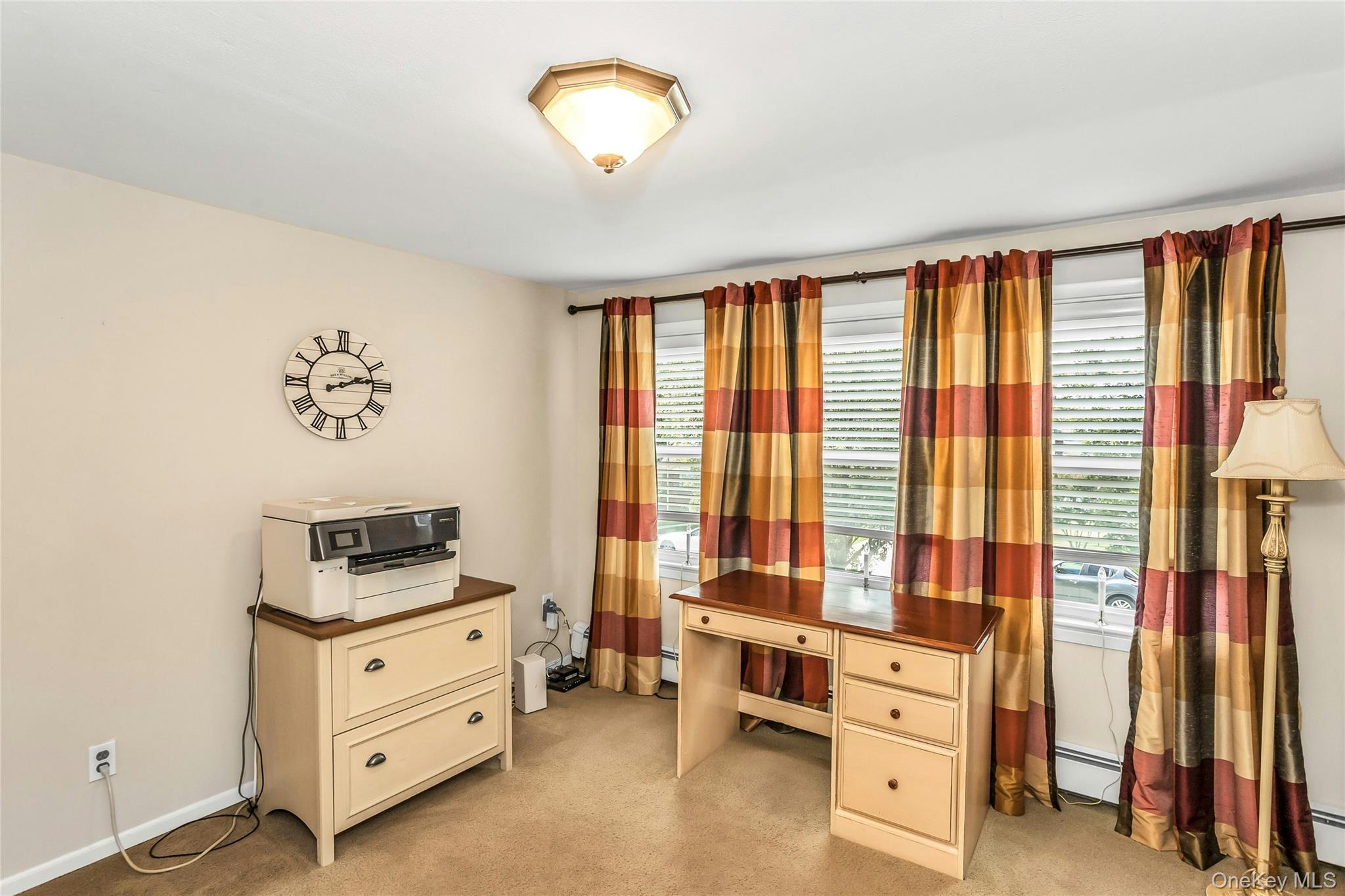 12 Roosevelt Avenue, Malverne, NY 11565