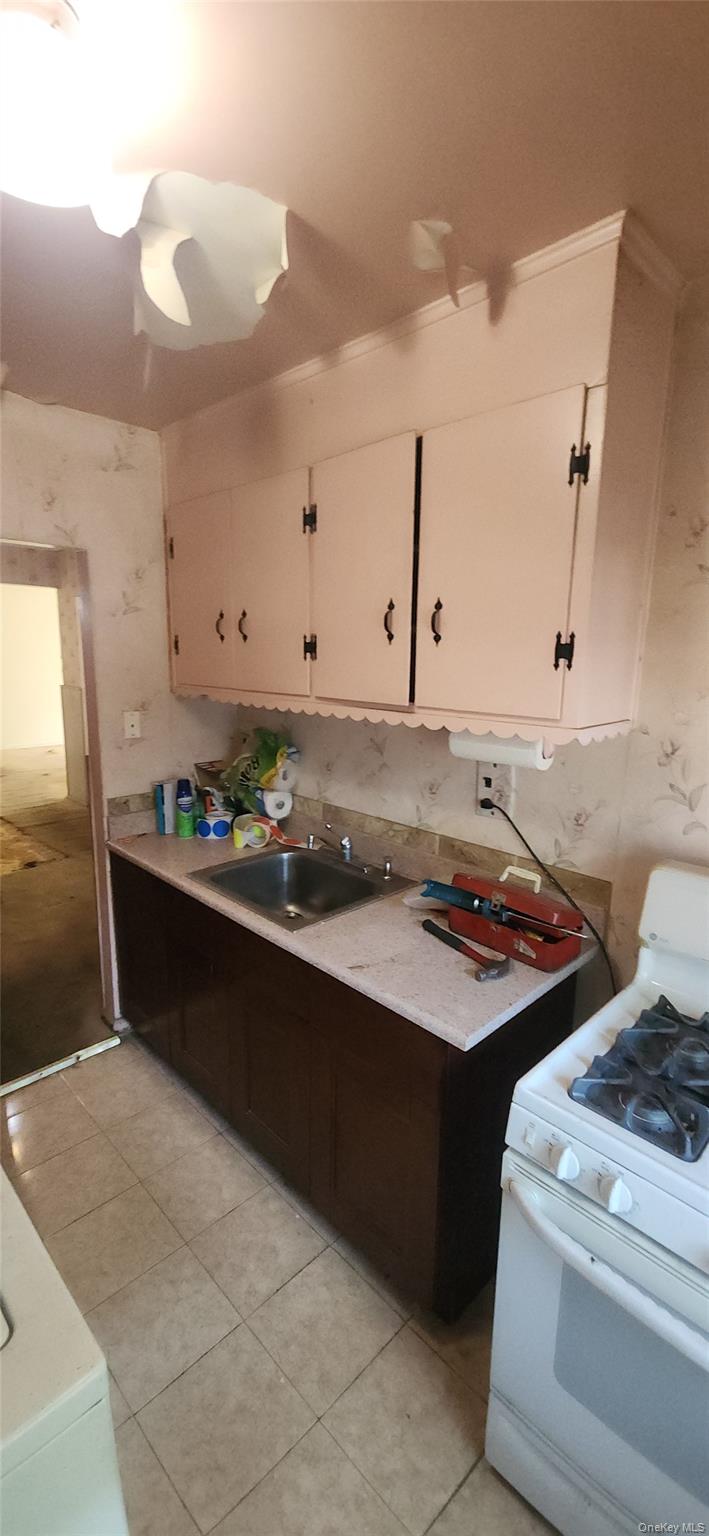 90-08 32 Avenue # 108, East Elmhurst, NY 11369