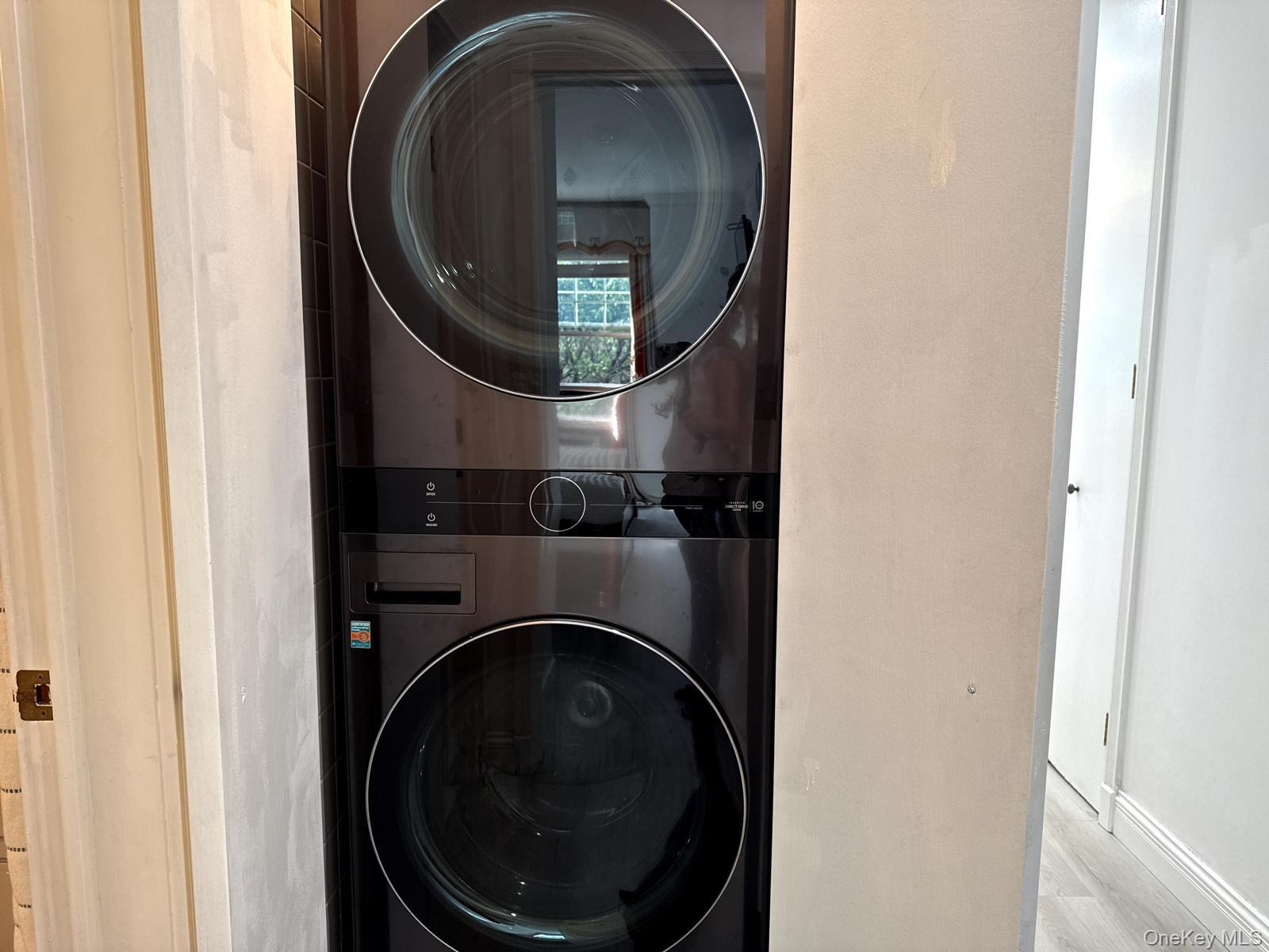 20607 Emily Road # 3, Bayside, NY 11360