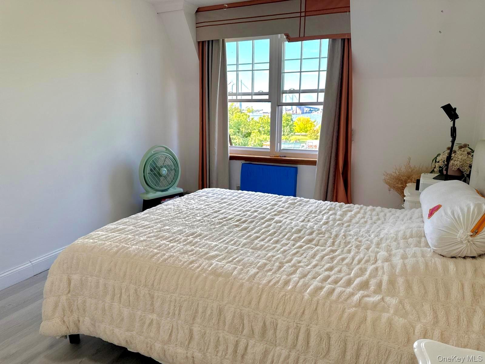 20607 Emily Road # 3, Bayside, NY 11360