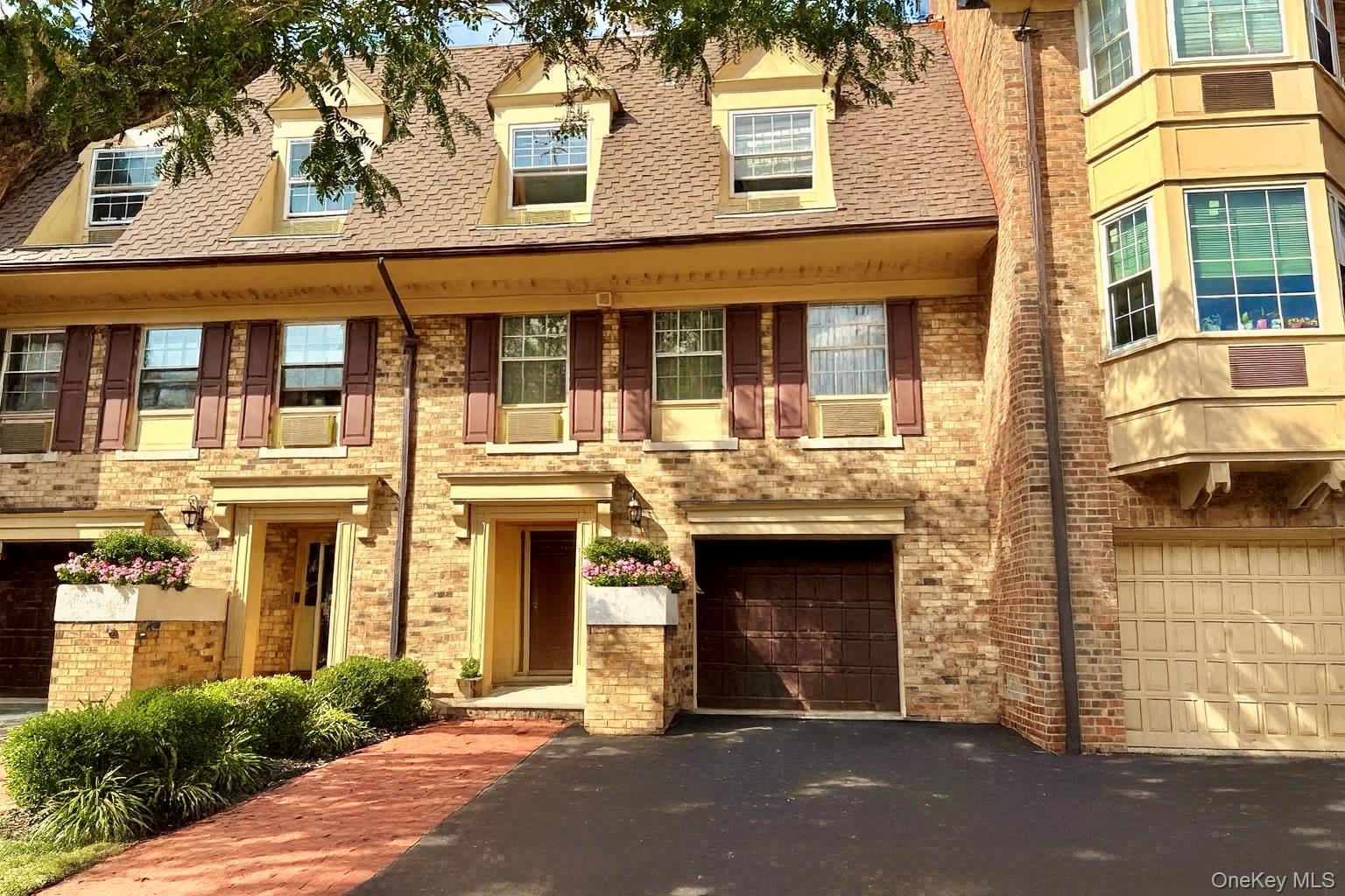 20607 Emily Road # 3, Bayside, NY 11360