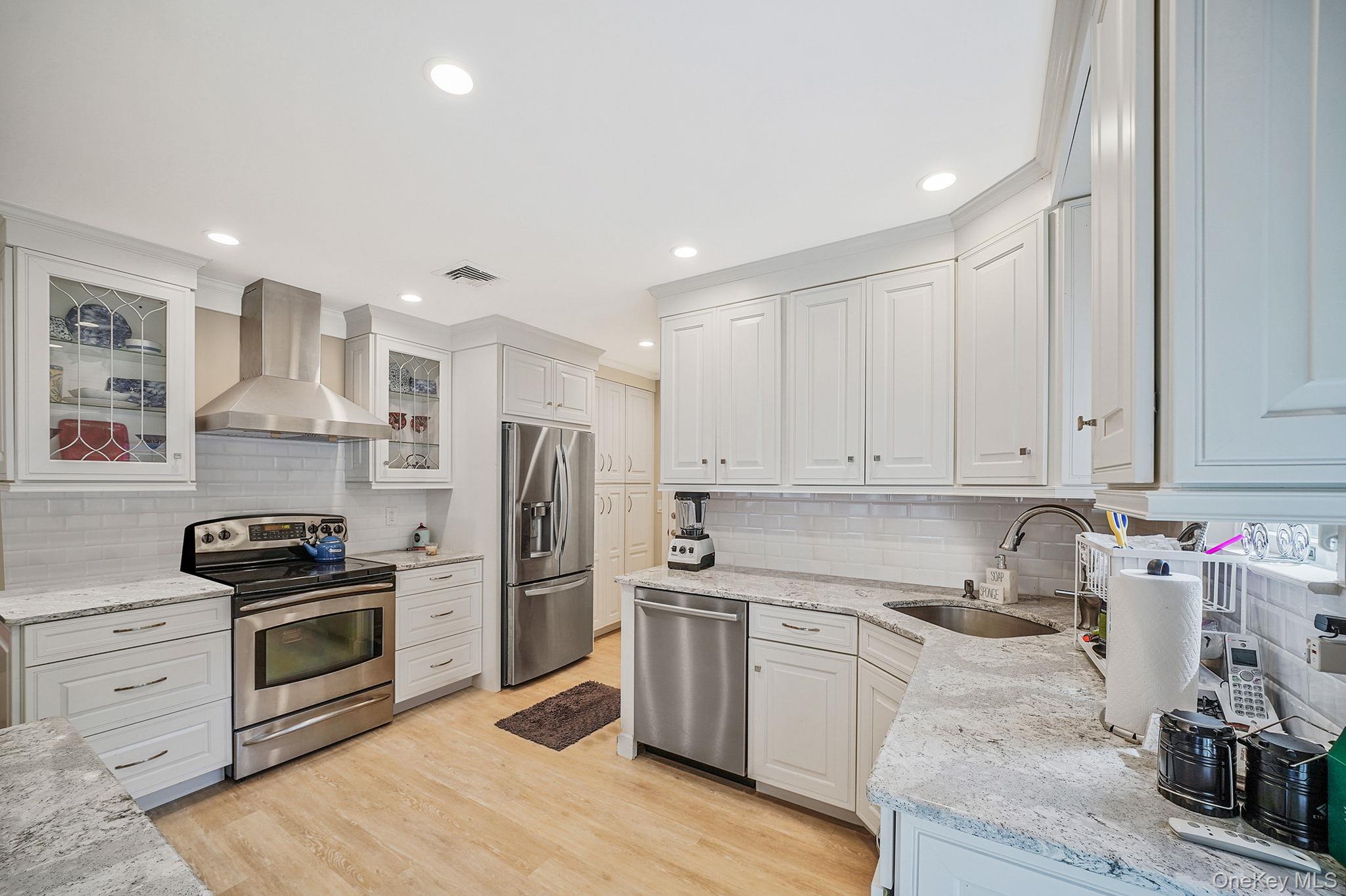 18 Doane Avenue, Port Jefferson Station, NY 11776