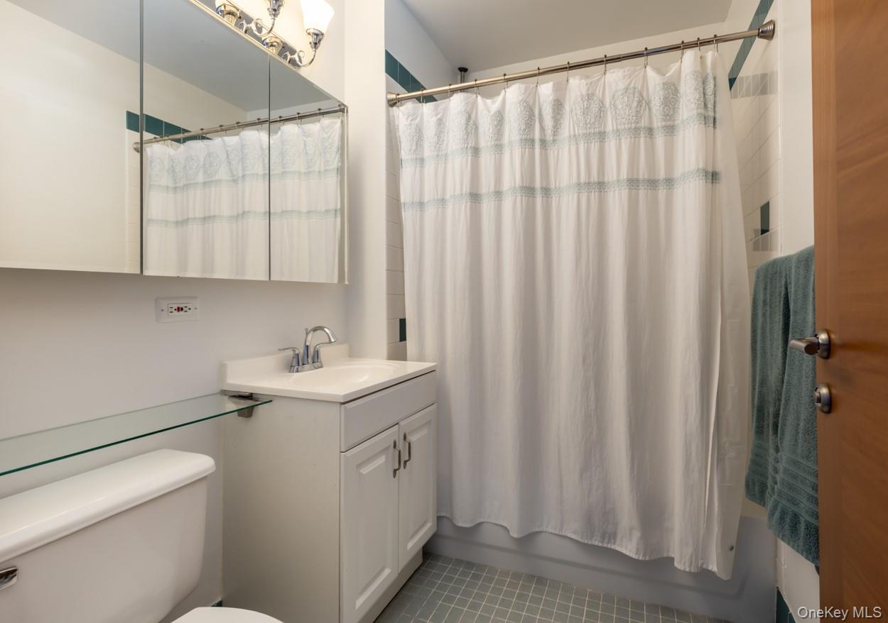 4-74 48th Avenue # 25A, Long Island City, NY 11109