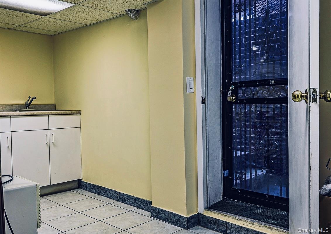 14335 Poplar Avenue, Flushing, NY 11355